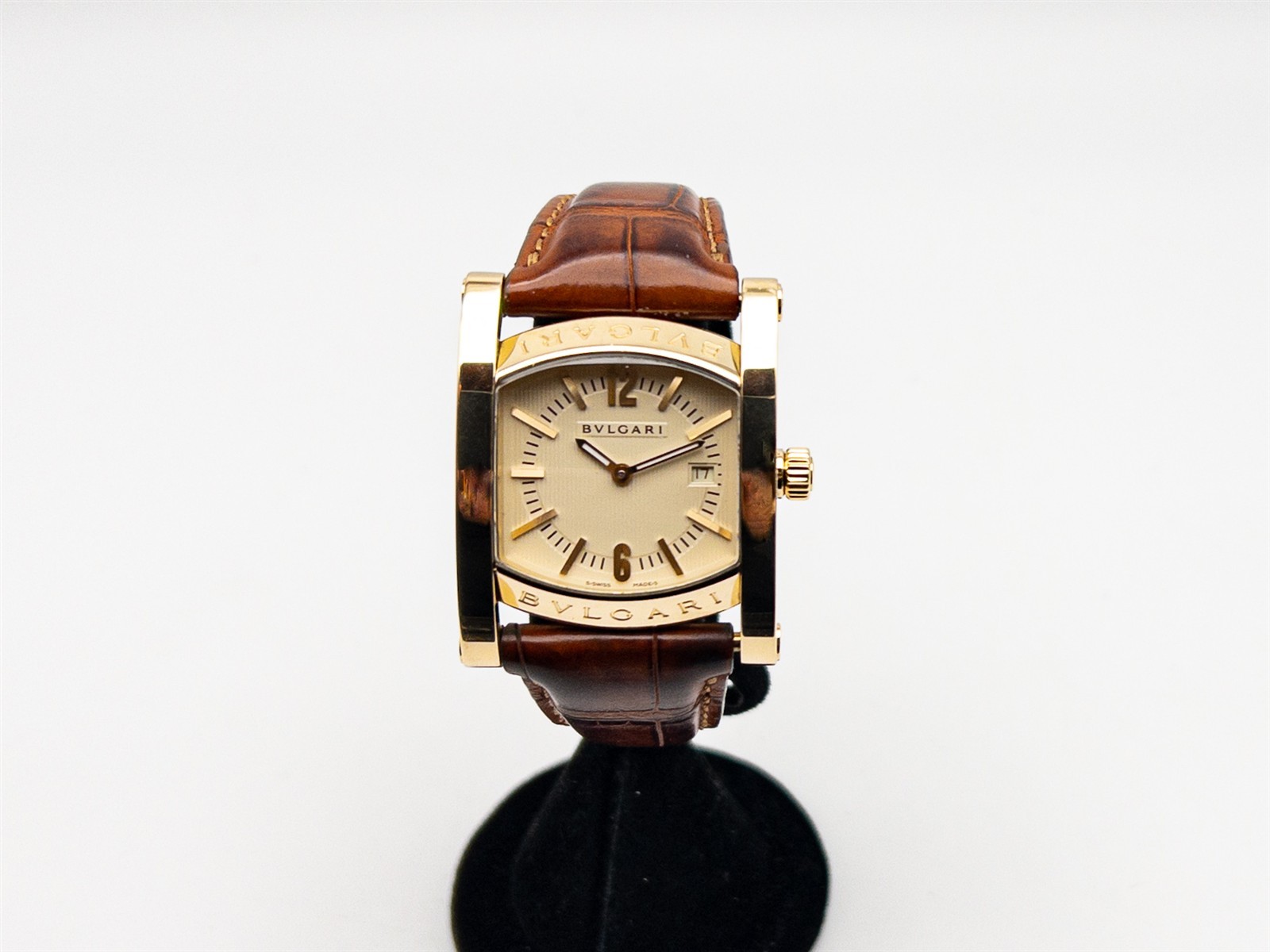 Estate $18,000 BVLGARI Mens 18k Yellow Gold Dress Watch 72g