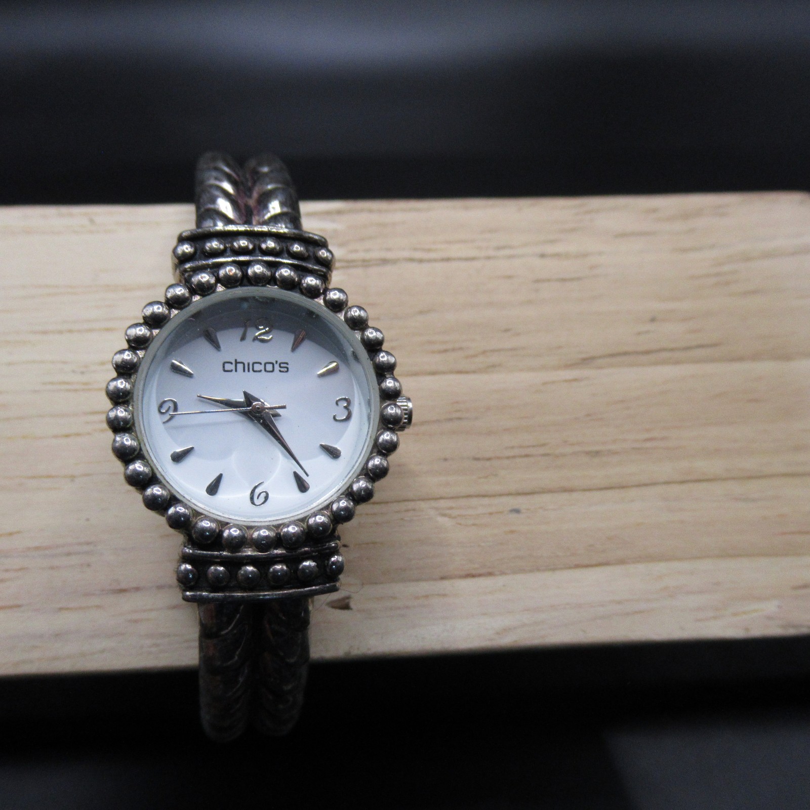 Chico’s Women’s Bangle Cuff Watch Silver-Tone White Dial Japan Movt SR626SW
