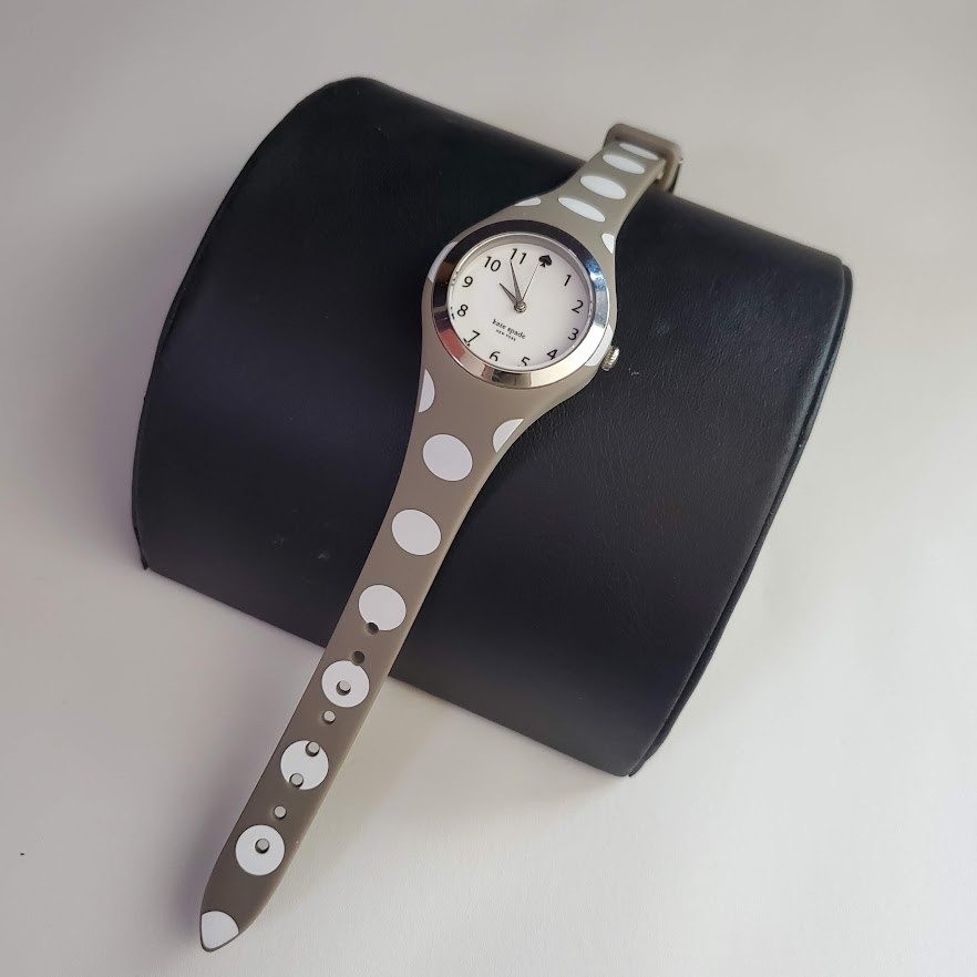 Kate Spade Gray with White Polka Dots Silicone Rumsey Watch Silver Tone Running