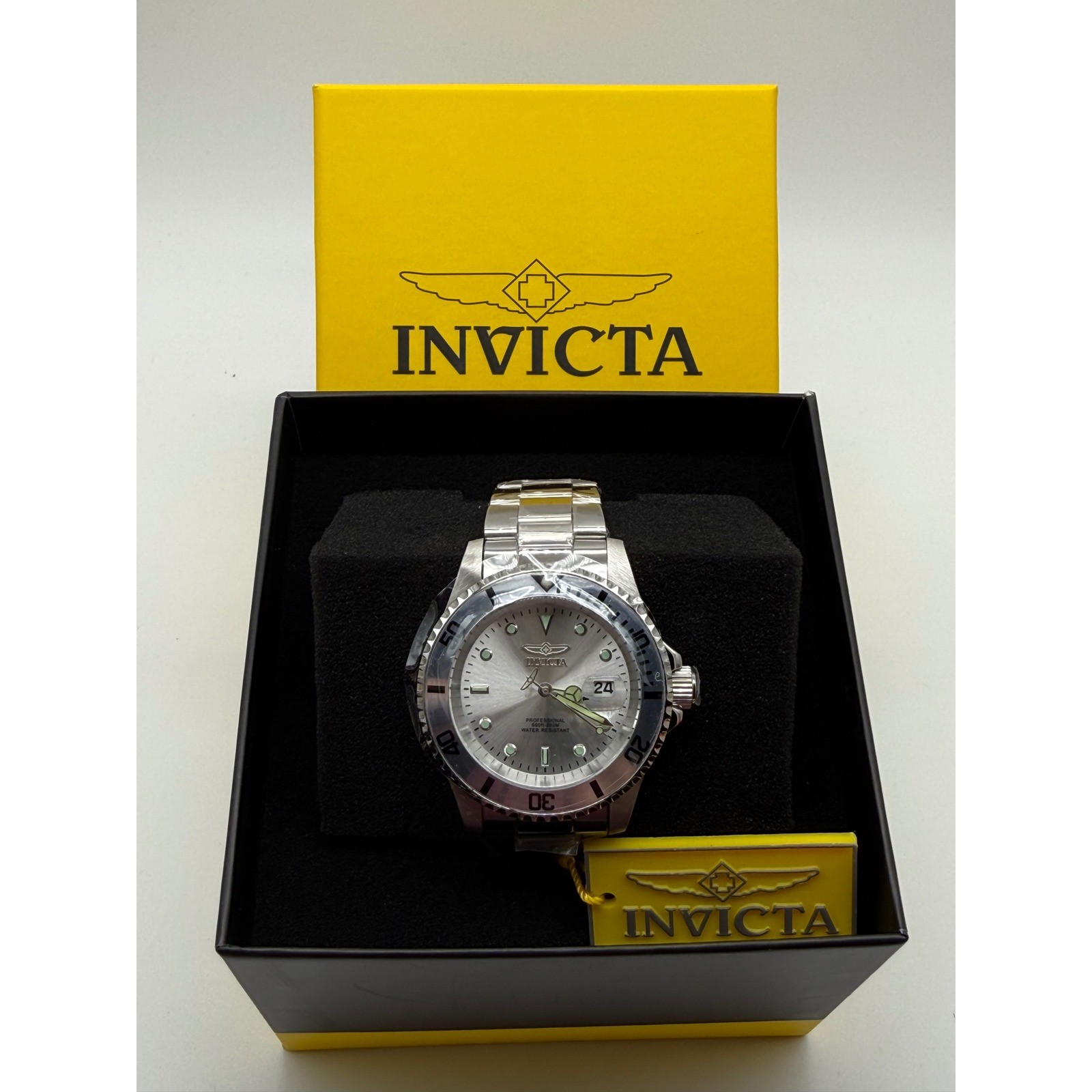 Invicta Pro Diver 50587 Mens Watch Silver Stainless Steel 200M Water Resistant