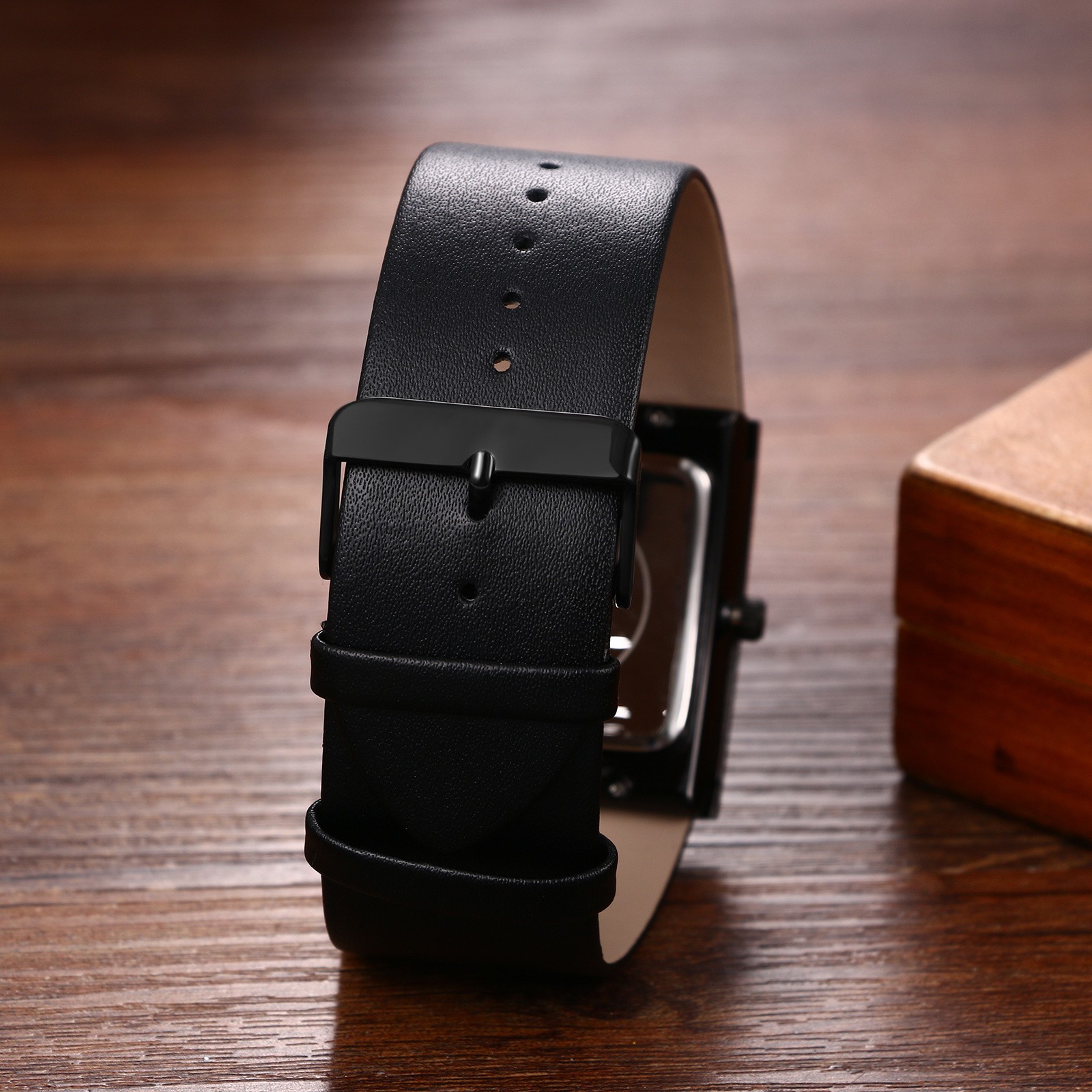 Leather Strap Square Analog Quartz Watch Japanese Movement Business Casual 3ATM