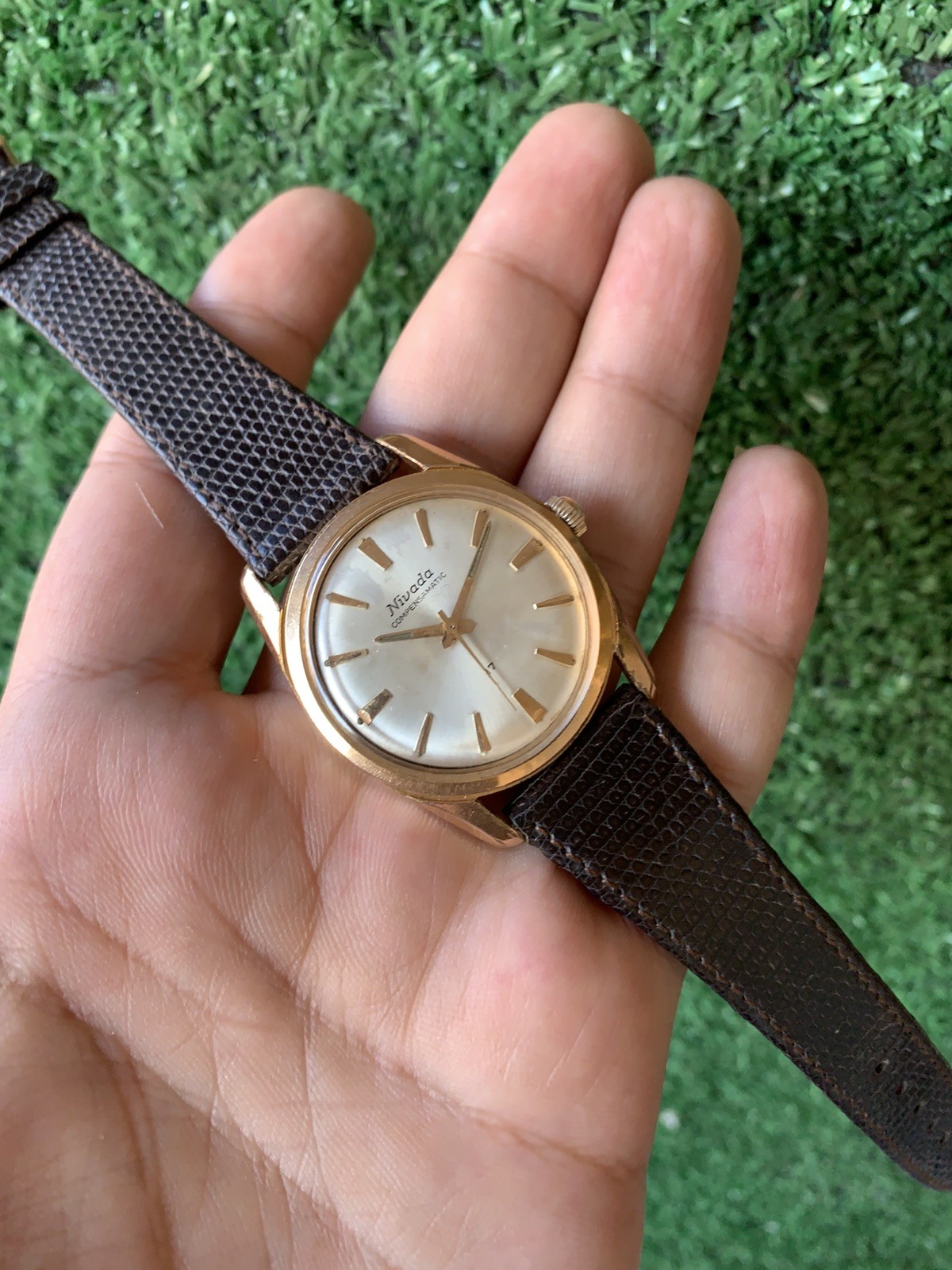 Vintage Nivada Compensamatic Mechanical Watch 35mm Manual Classic Dress Watch