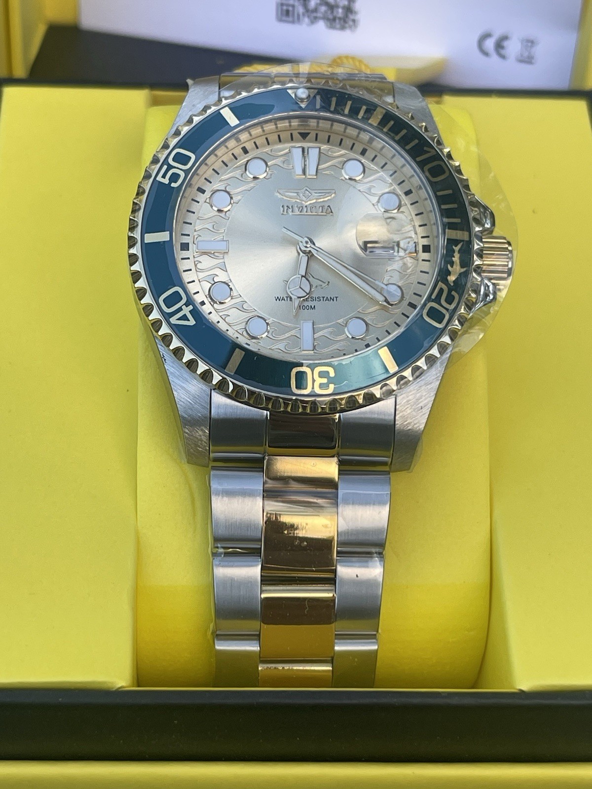 Invicta Pro Diver Currentwave Men’s Watch – 43mm. Steel, Gold (30022) new