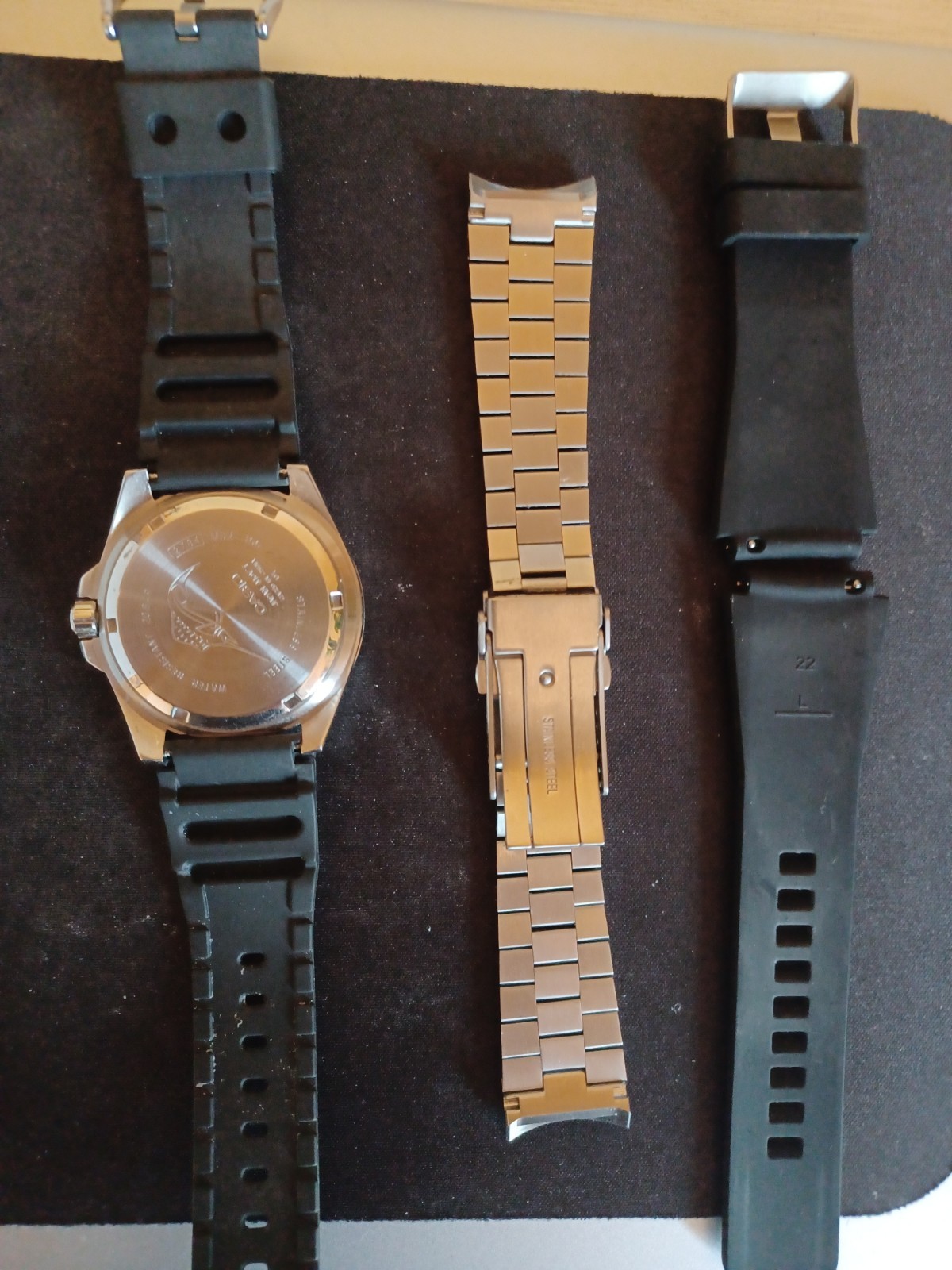 Casio Duro Marlin 44mm with Green Bezel. Extra Bands and Box .