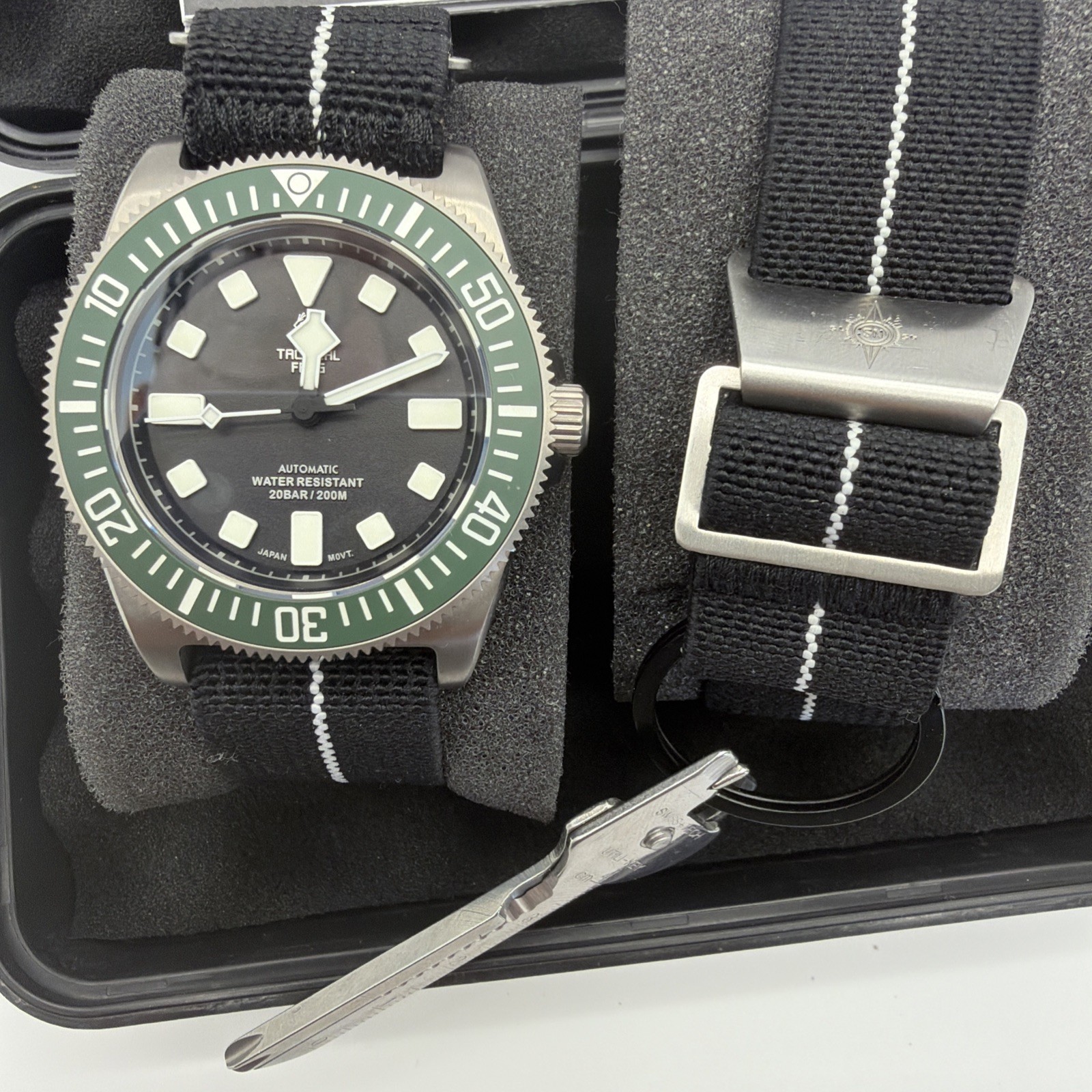 Tactical Frog Titanium NH35A Mechanical Watch Green Bezel Black Dial Fixed Lugs