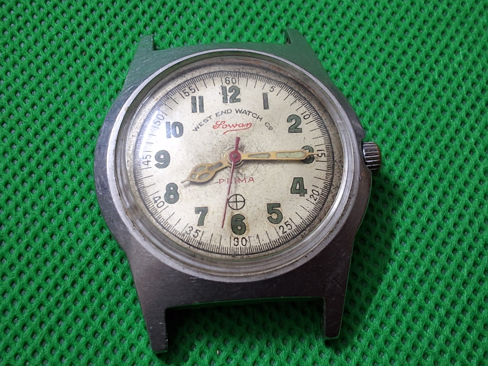 Vintage West End Sowar Prima Manual wind 17 jewels Wrist Watch 36 mm Swiss Made.
