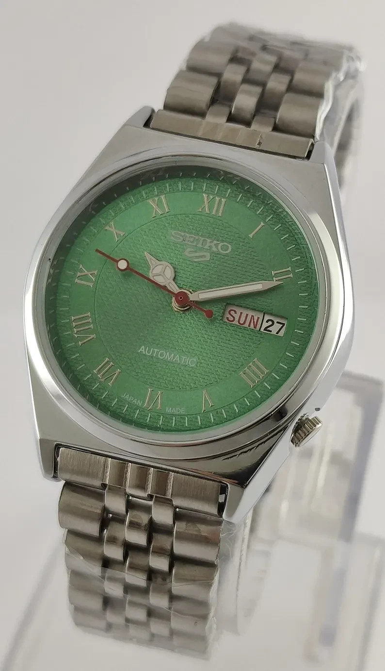 Vintage Seiko 5 Automatic: Green Dial Date & Day 17 J Cal.6309 All Working Men W