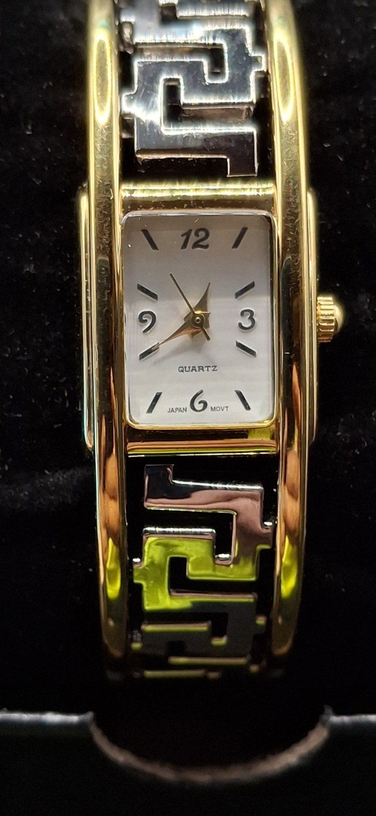 Vintage Avon Ladies Watch Gold & Silver Tone Quartz New Battery