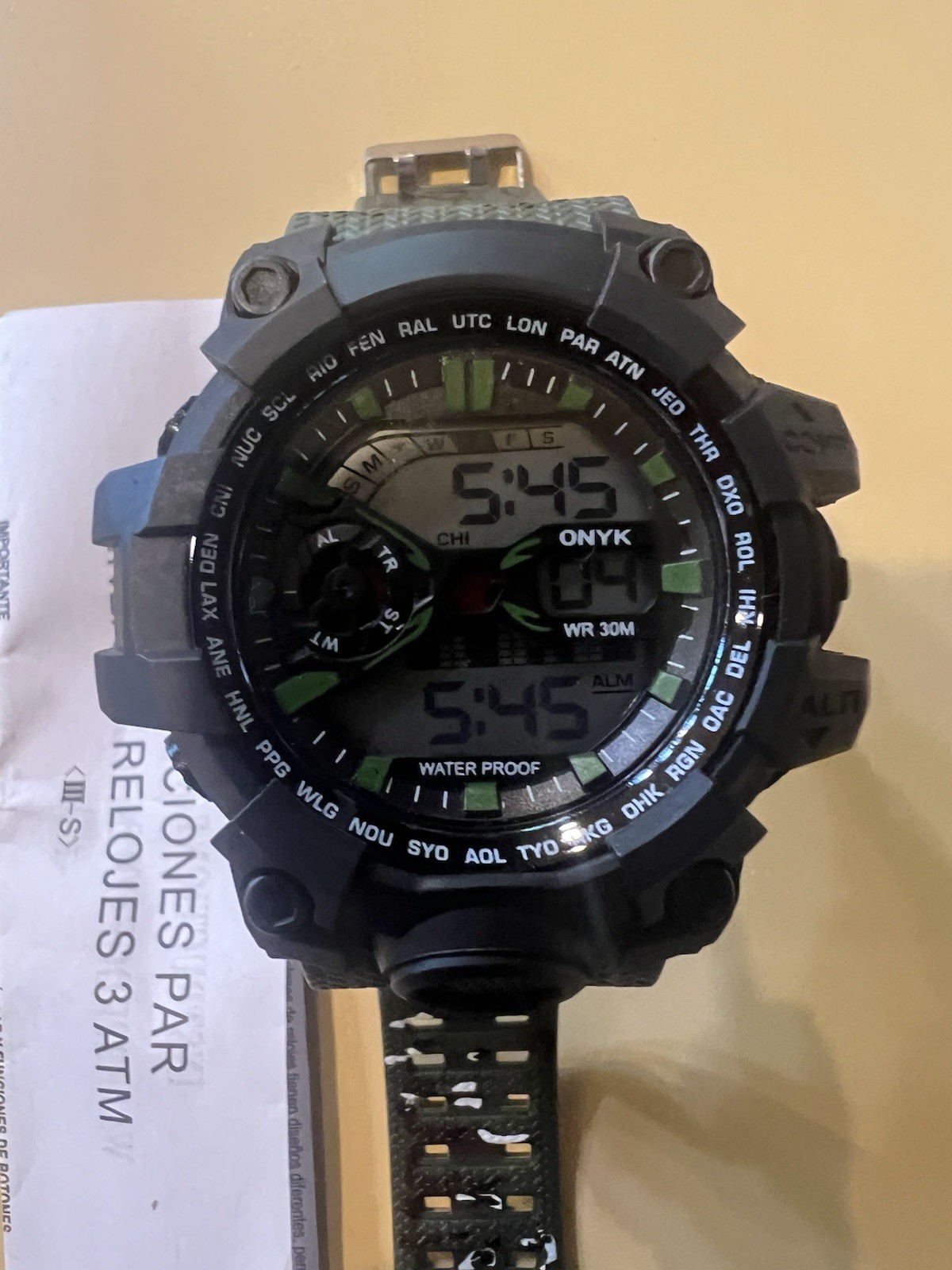 Onyx Men’s Water Resistant Sports Watch Green Camo