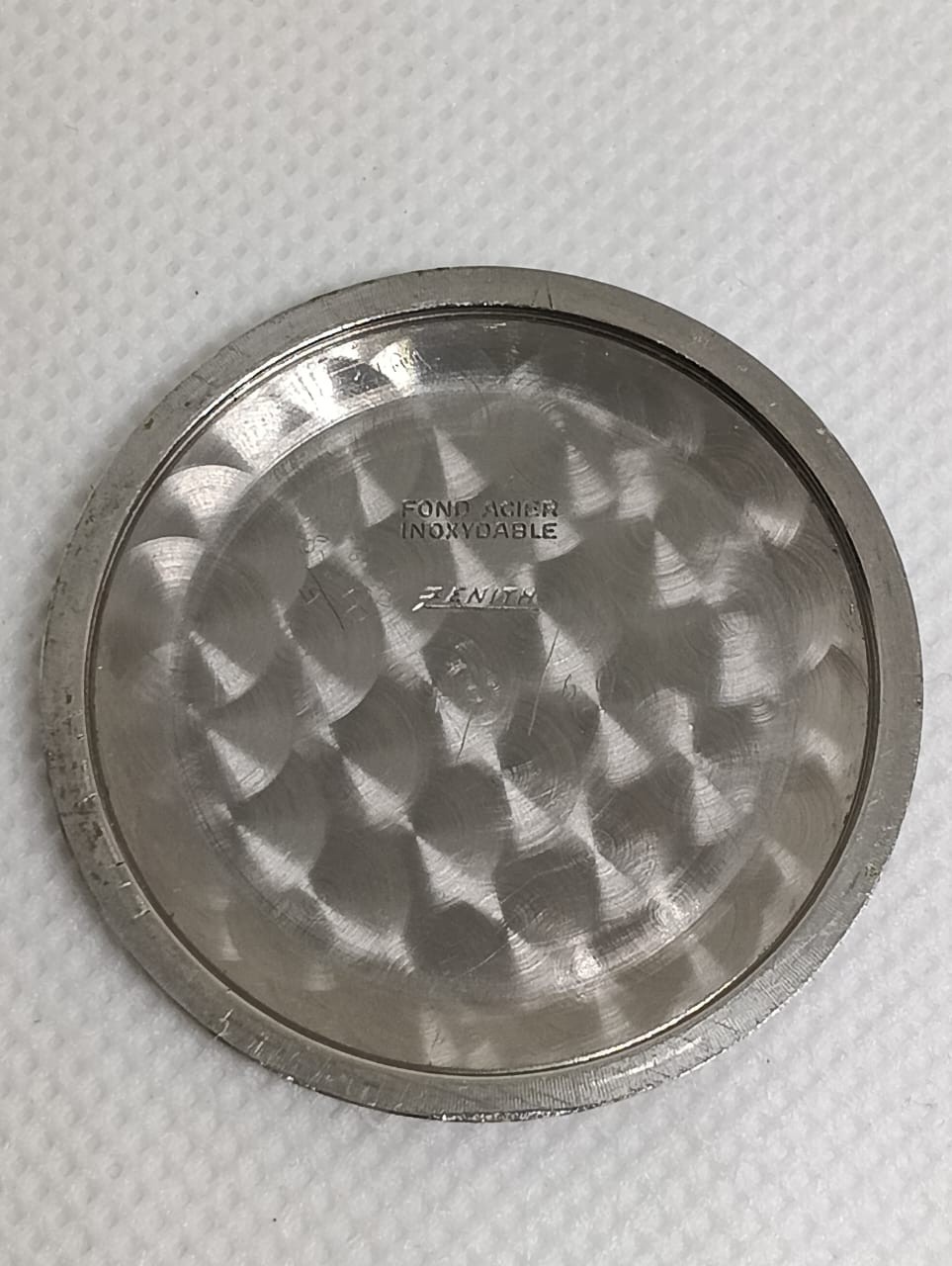 ZENITH Classic Watch Oversize Silver Dial Caliber 126 From The 1950’s