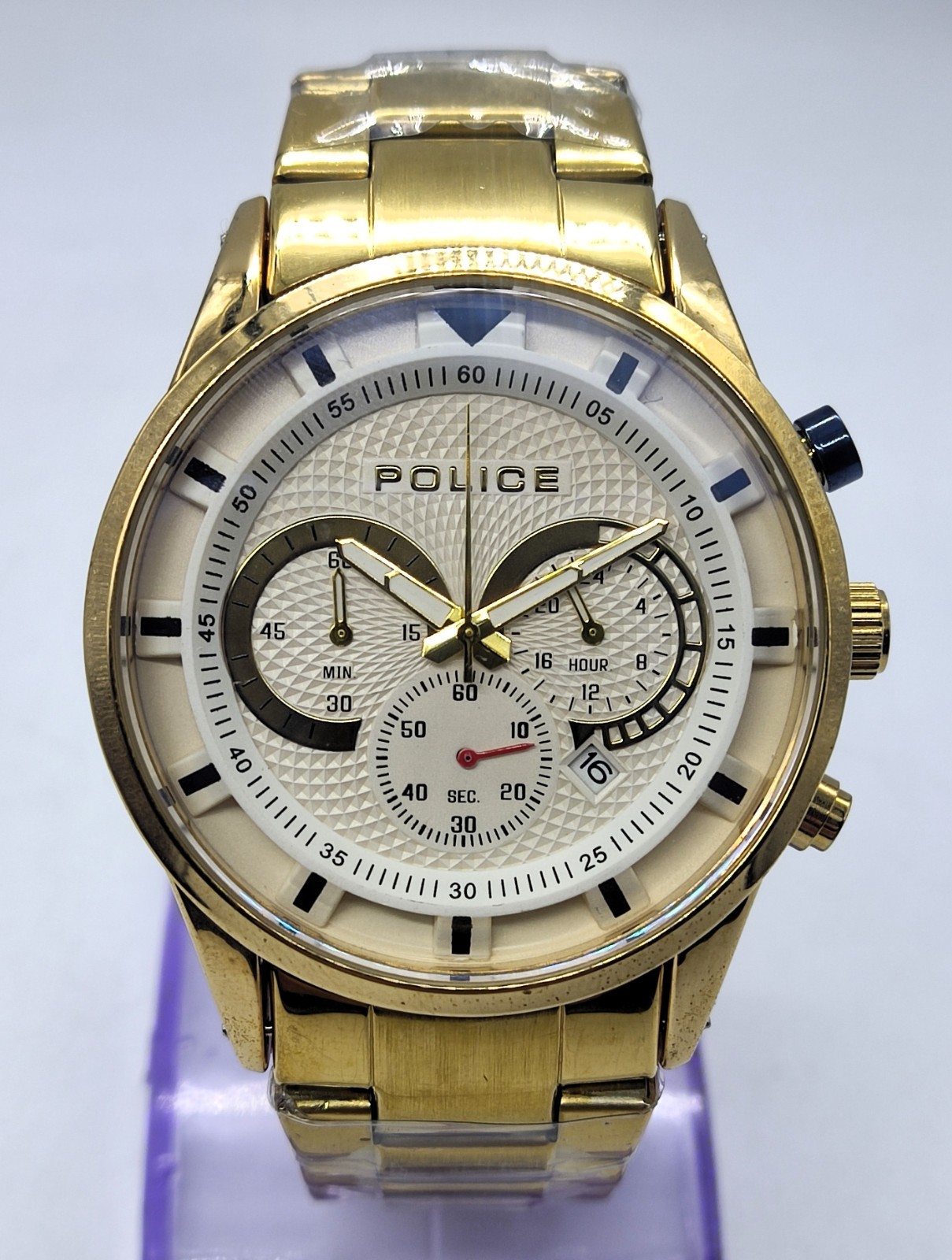 Amazing Police Chronograph Date Indicator White Dial Men’s Wrist Watch