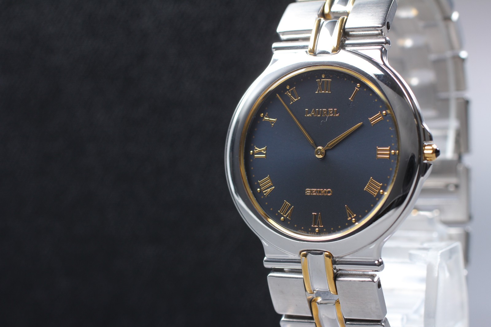 Vintage 1992 Seiko Laurel 5A54-0270 Two-Tone Roman Quartz Mens Watch From JAPAN
