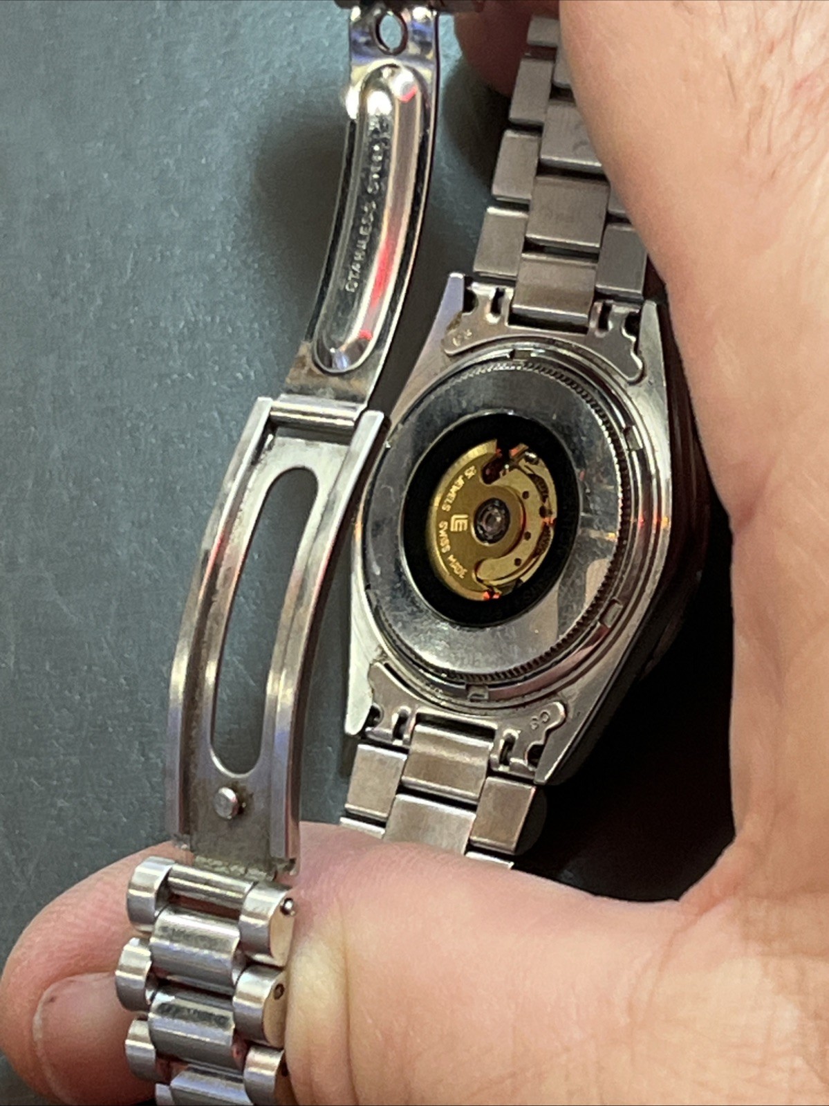 Loyse Chronometer 25 Jewels Automatic Sapphire Swiss 2671 Date