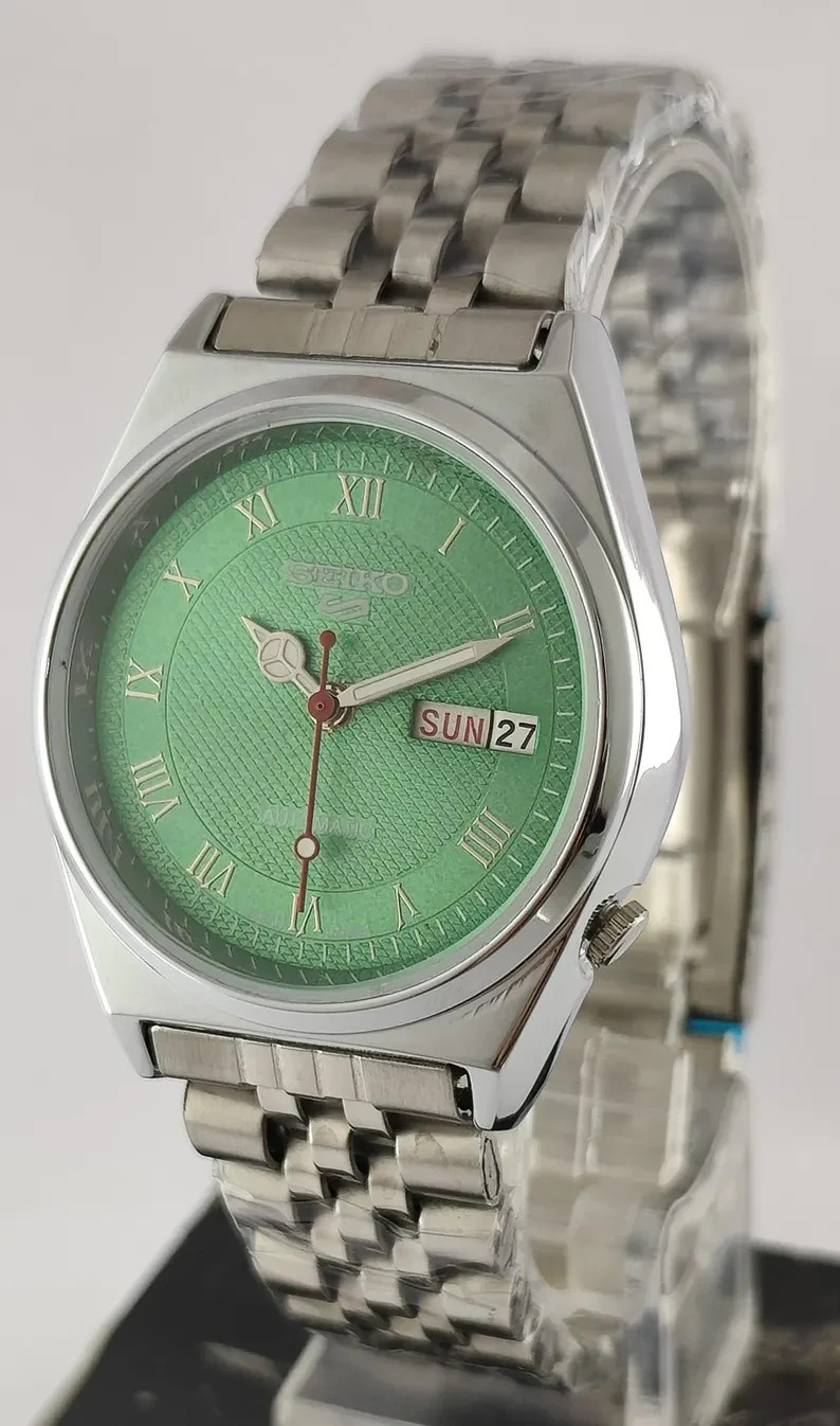Vintage Seiko 5 Automatic: Green Dial Date & Day 17 J Cal.6309 All Working Men W