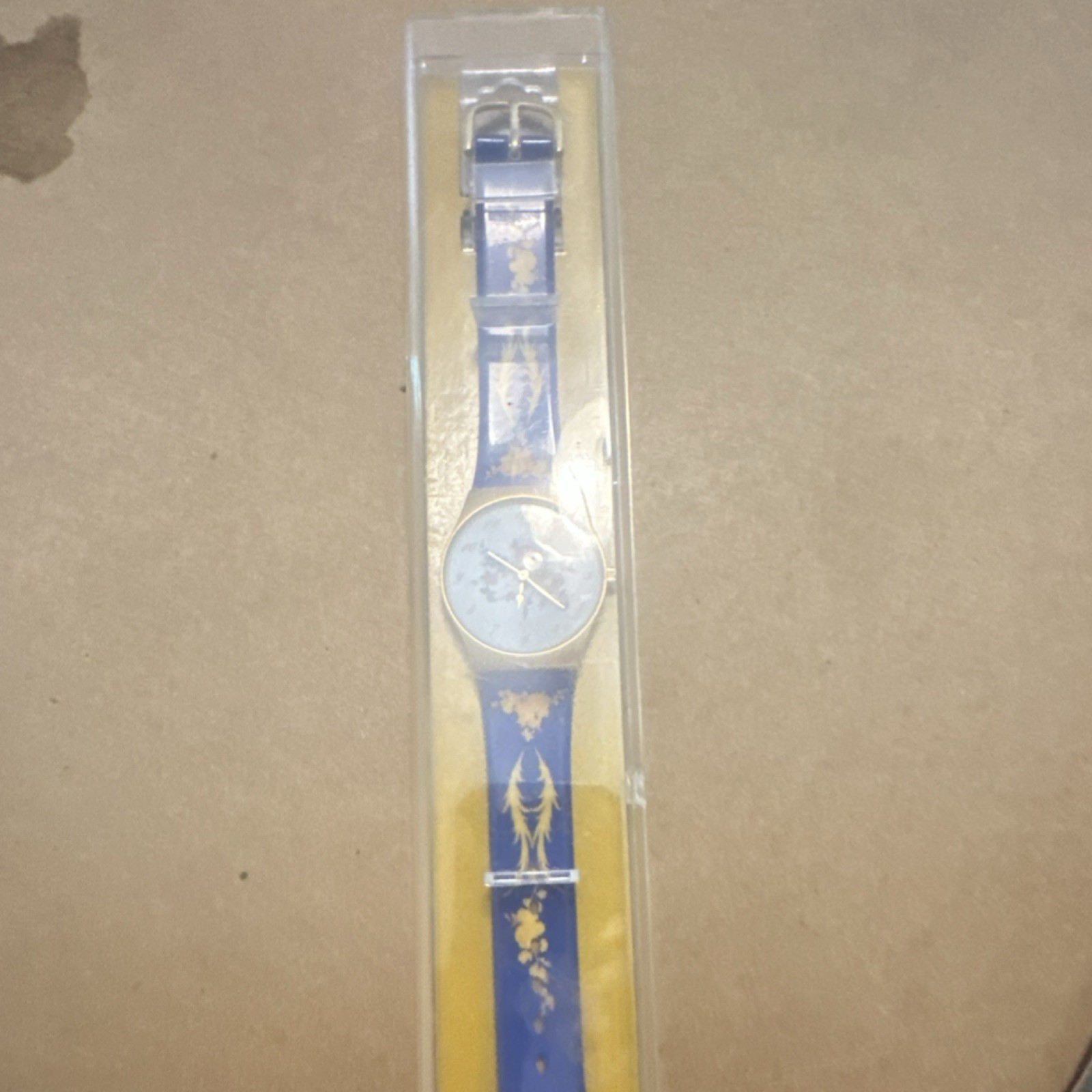 Blue & Yellow Band Analog Wristwatch Round White Dial w/ Original Packaging