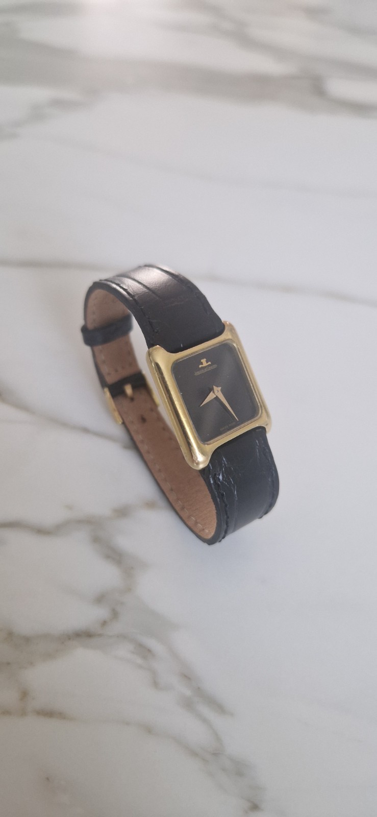 Jaeger-LeCoultre Lady Onyx 6041-21