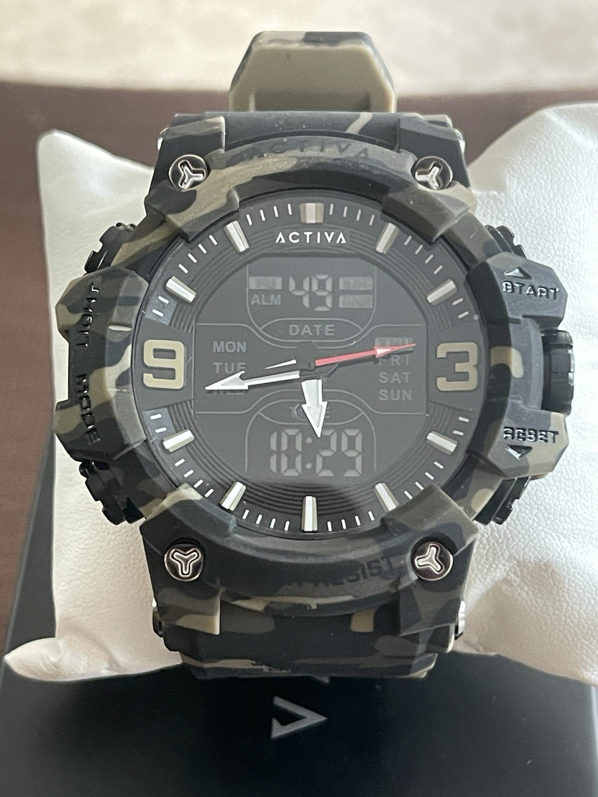 Activa Vulkor X Invicta Analog Digital Men’s Watch – 53mm. Camouflage. Tan, new