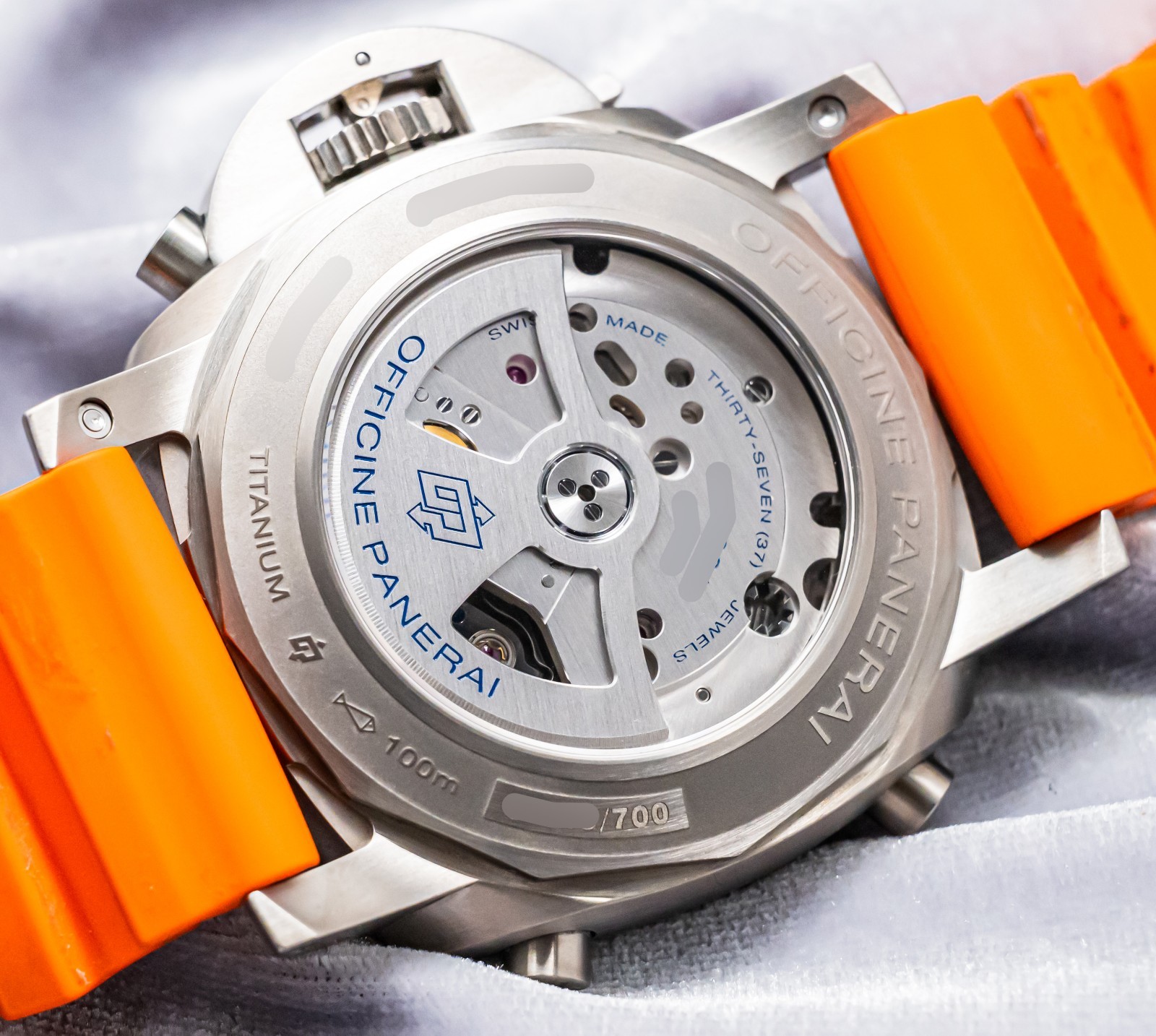 Panerai 526 Luminor Regatta Flyback $19K MSRP Titanio 47mm PAM00526 PAM526 PAM
