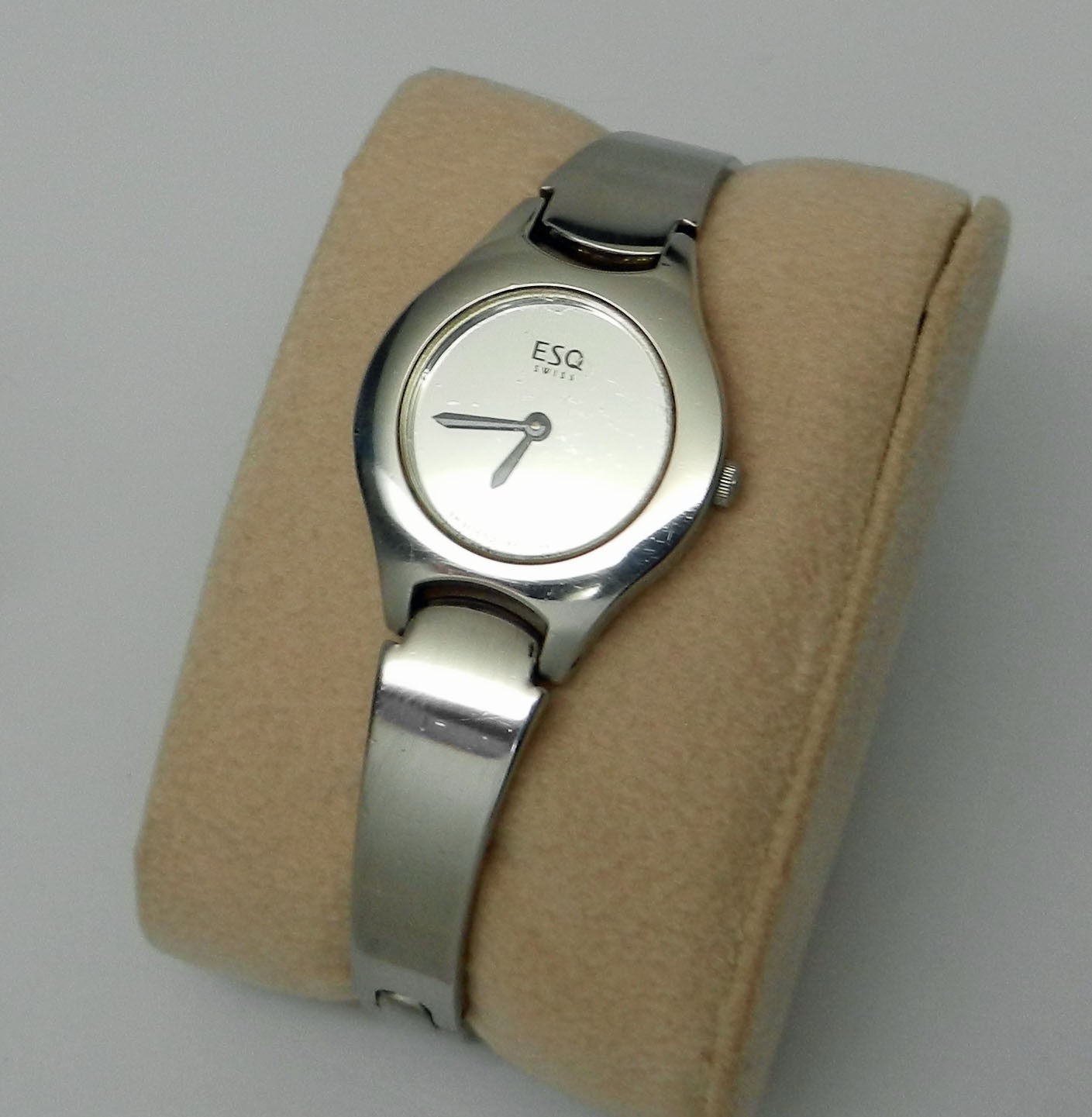 Women’s ESQ Swiss Esquire Stainless Steel Bangle Bracelet Watch 100684 / 1530