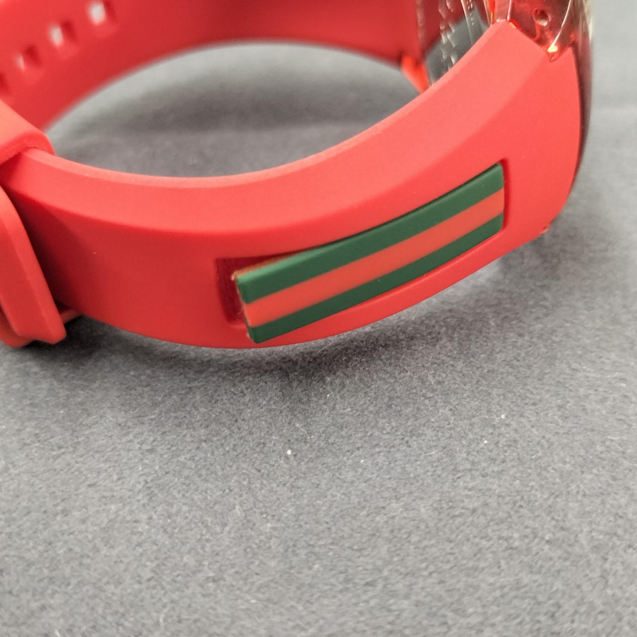 GUCCI Quartz Analog Watch SYNC 137.3