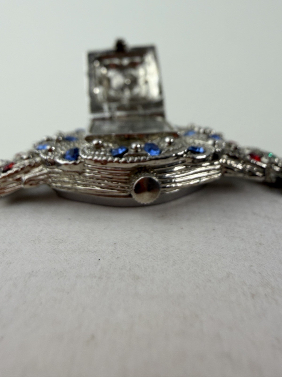 Vintage Judith Ashley Quartz Watch Hinged Cover Ornate Jeweled Bracelet Watch