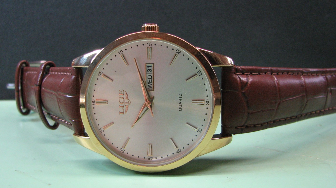Lige Quartz Day & Date Watch