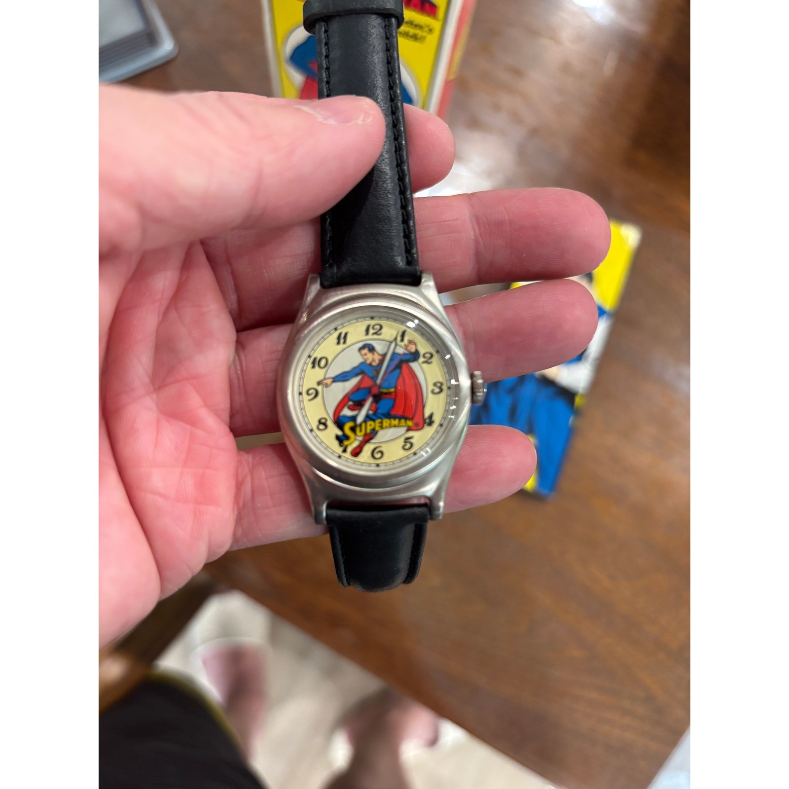 Vintage Superman DC Comics Character Watch Silver Tone Case Black Leather Strap