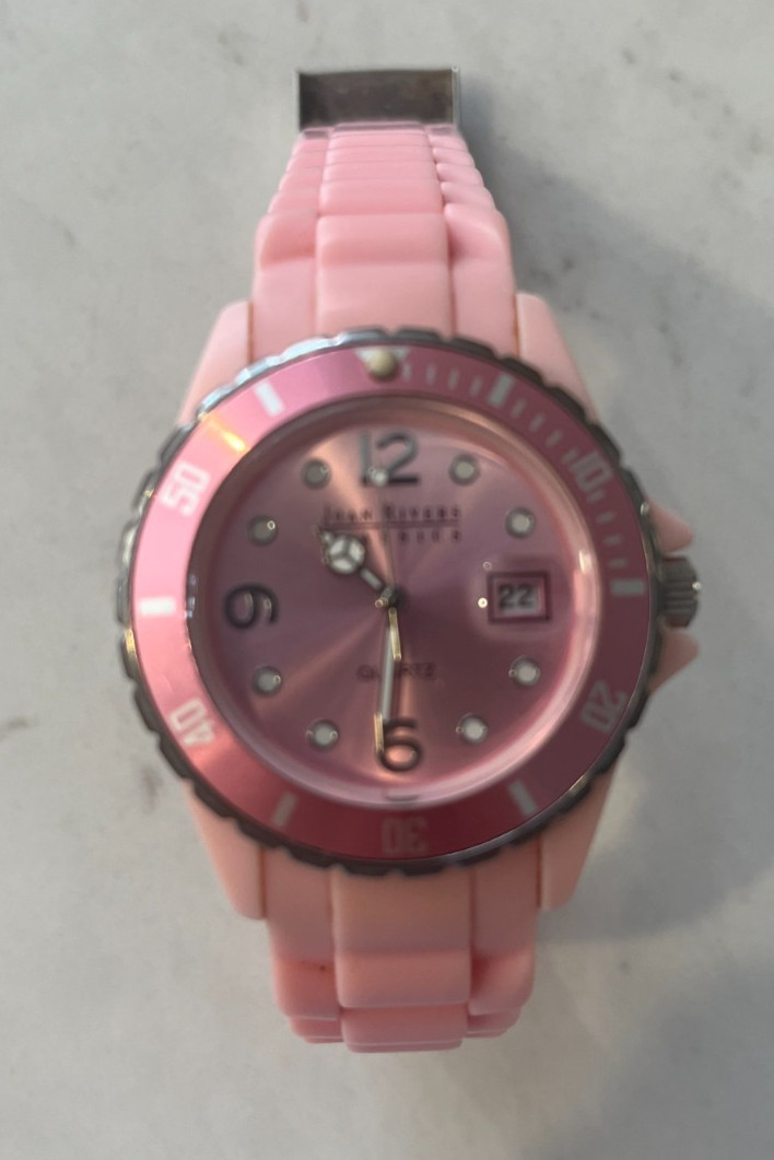 Joan Rivers Pink Quartz Watch – Uni‑Directional Rotating Bezel – Battery Needed