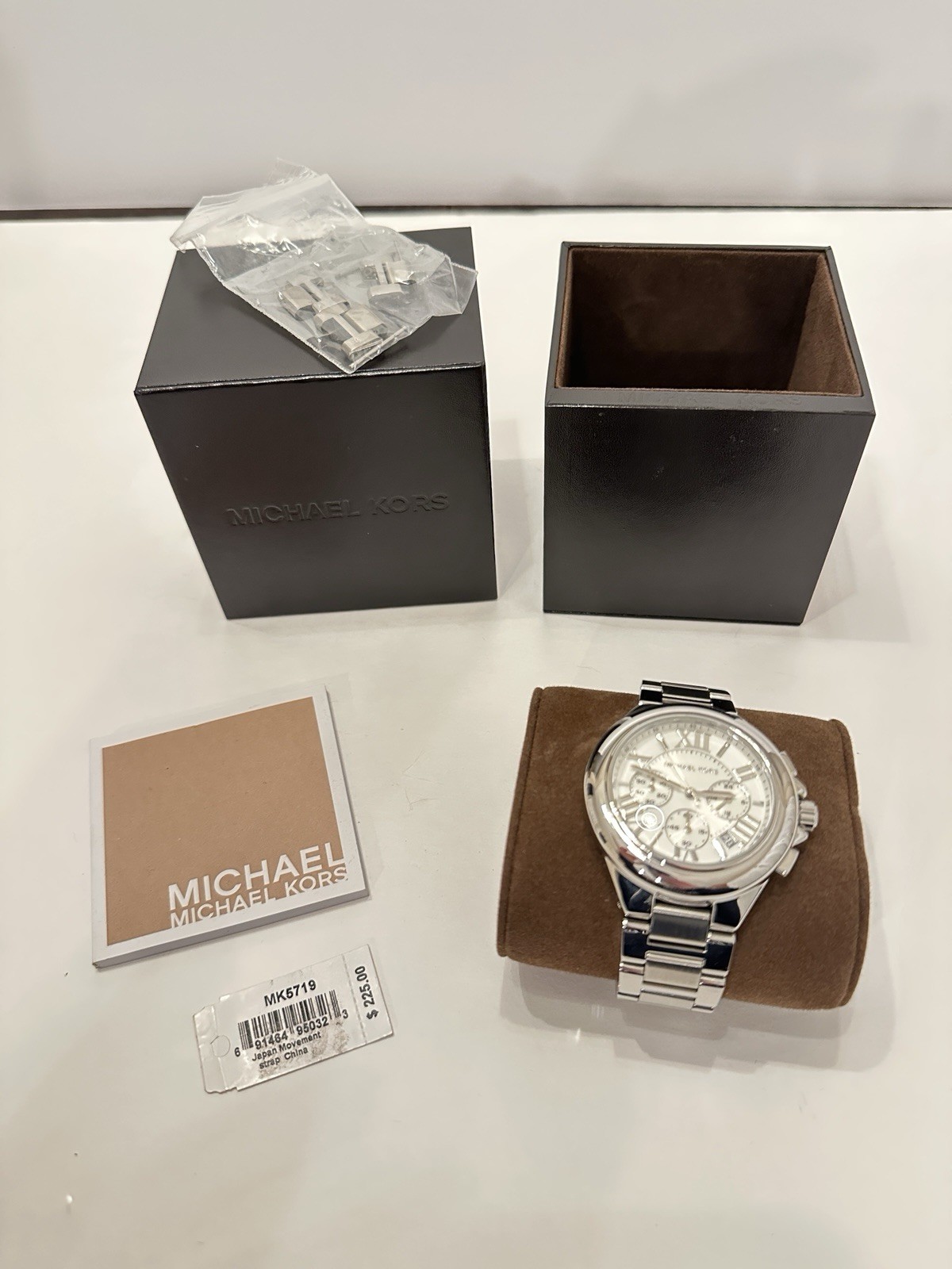 Michael Kors Bradshaw MK5719 Stainless Steel Wrist Watch for Women NEW IN BOX