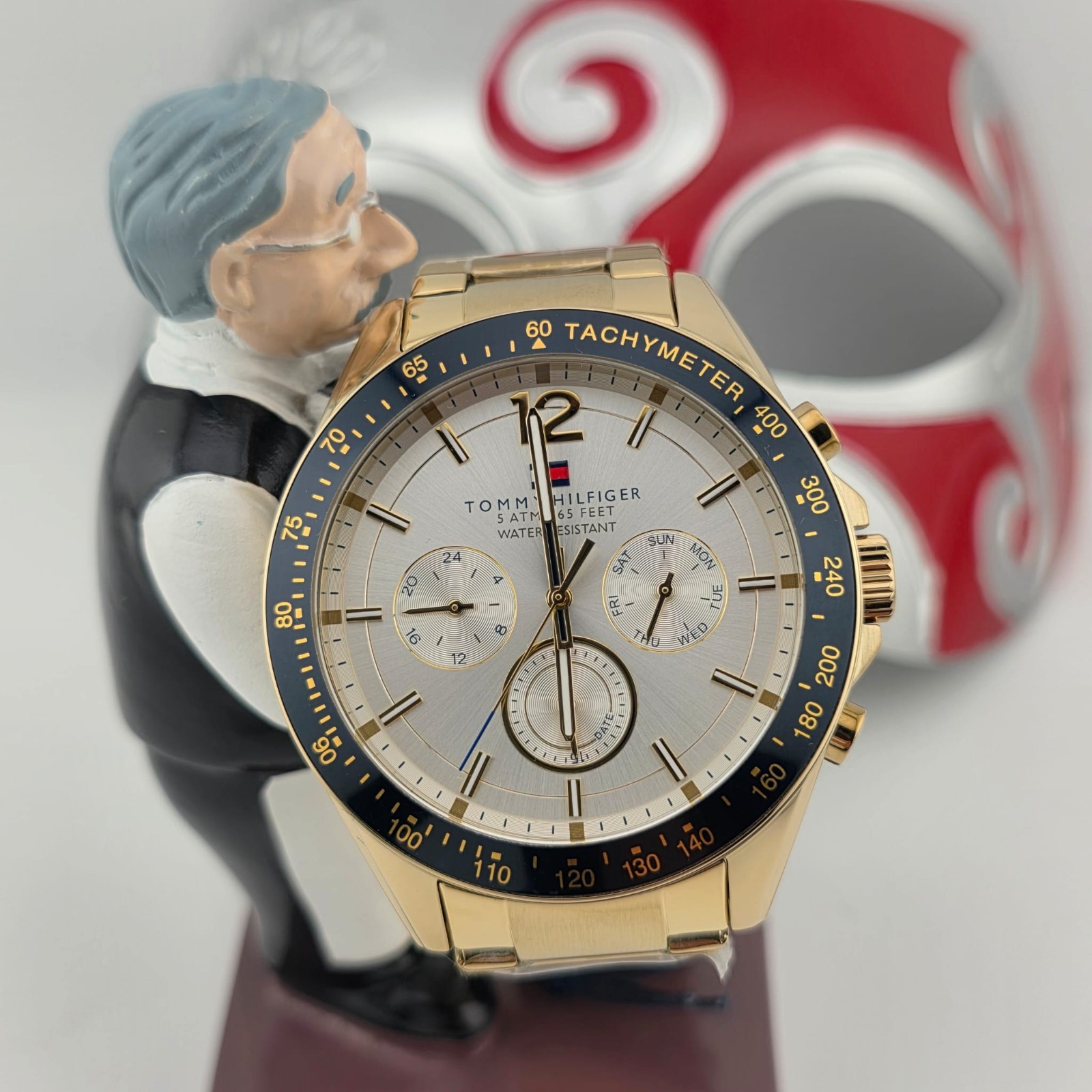 TOMMY HILFIGER MENS WATCH STAINLESS STEEL GOLD STRAP & GOLD DIAL GENUINE 1791121