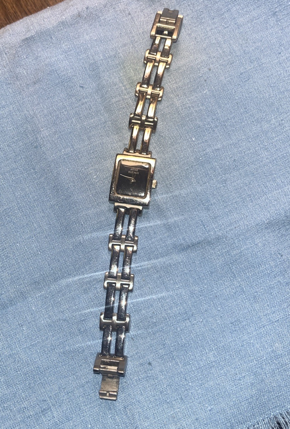 Vtg Anne Klein II Women Dress Silver Tone Quartz Watch