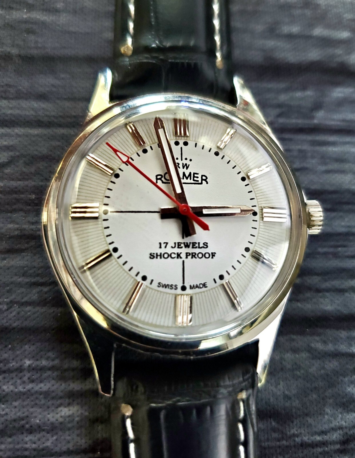 Rare Roamer Brevete Swiss Mens Manual Watch White Serviced G2U