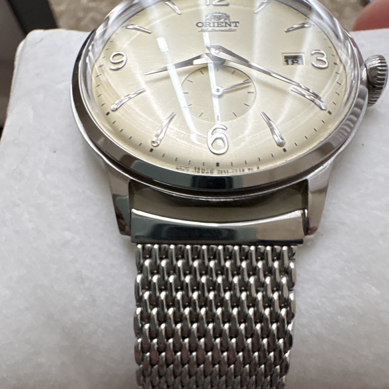 Orient Bambino Automatic Watch Beige Dial Date Mesh Bracelet + Leather Strap