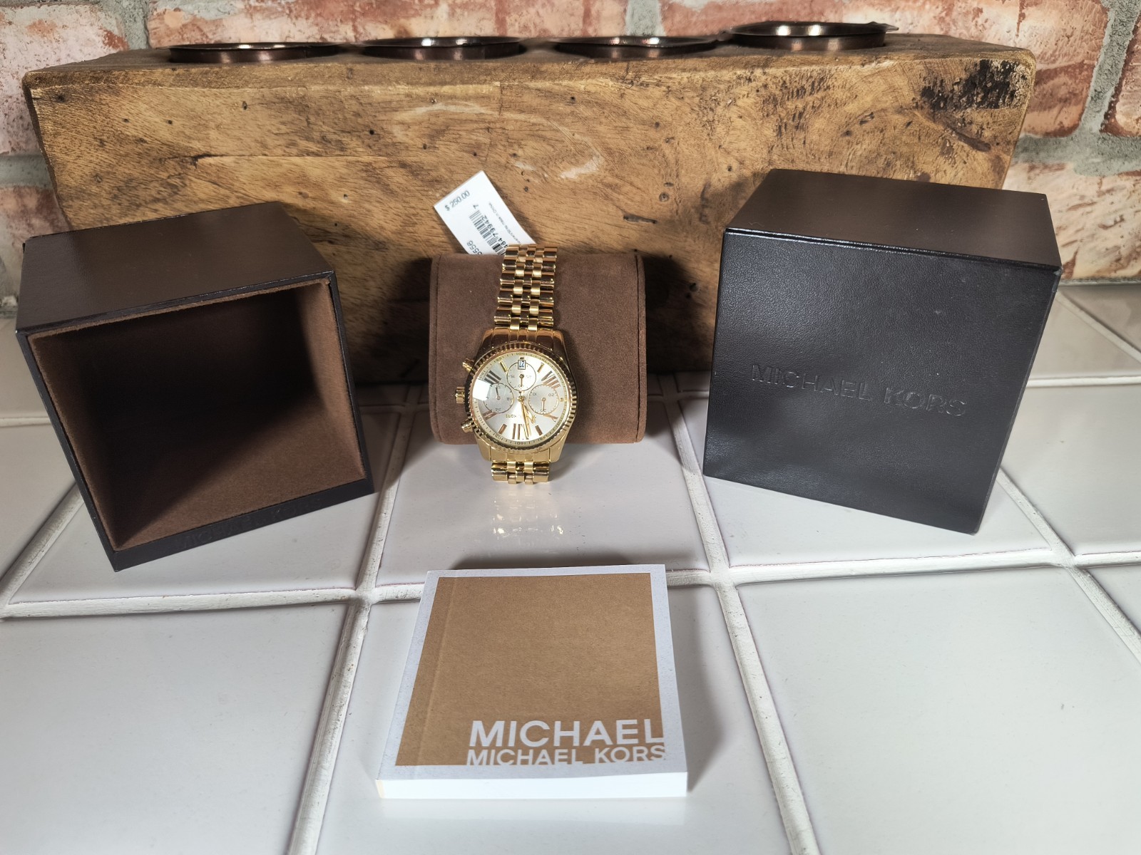Michael Kors MK5556 38 mm Gold Stainless Steel NIB ORIGINAL $250