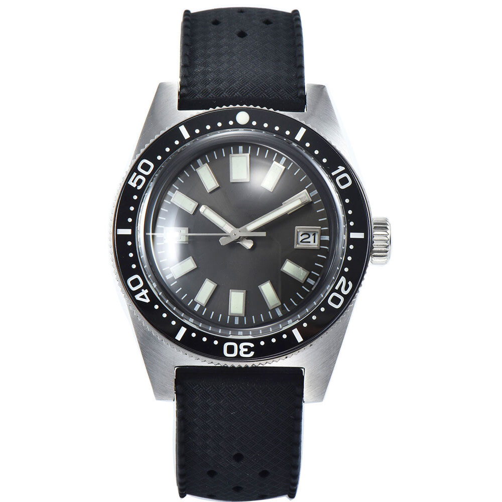 41mm NH35A PT5000 AR Domed Sapphire Crystal 300m Diving Men’s Watch Rubber Strap