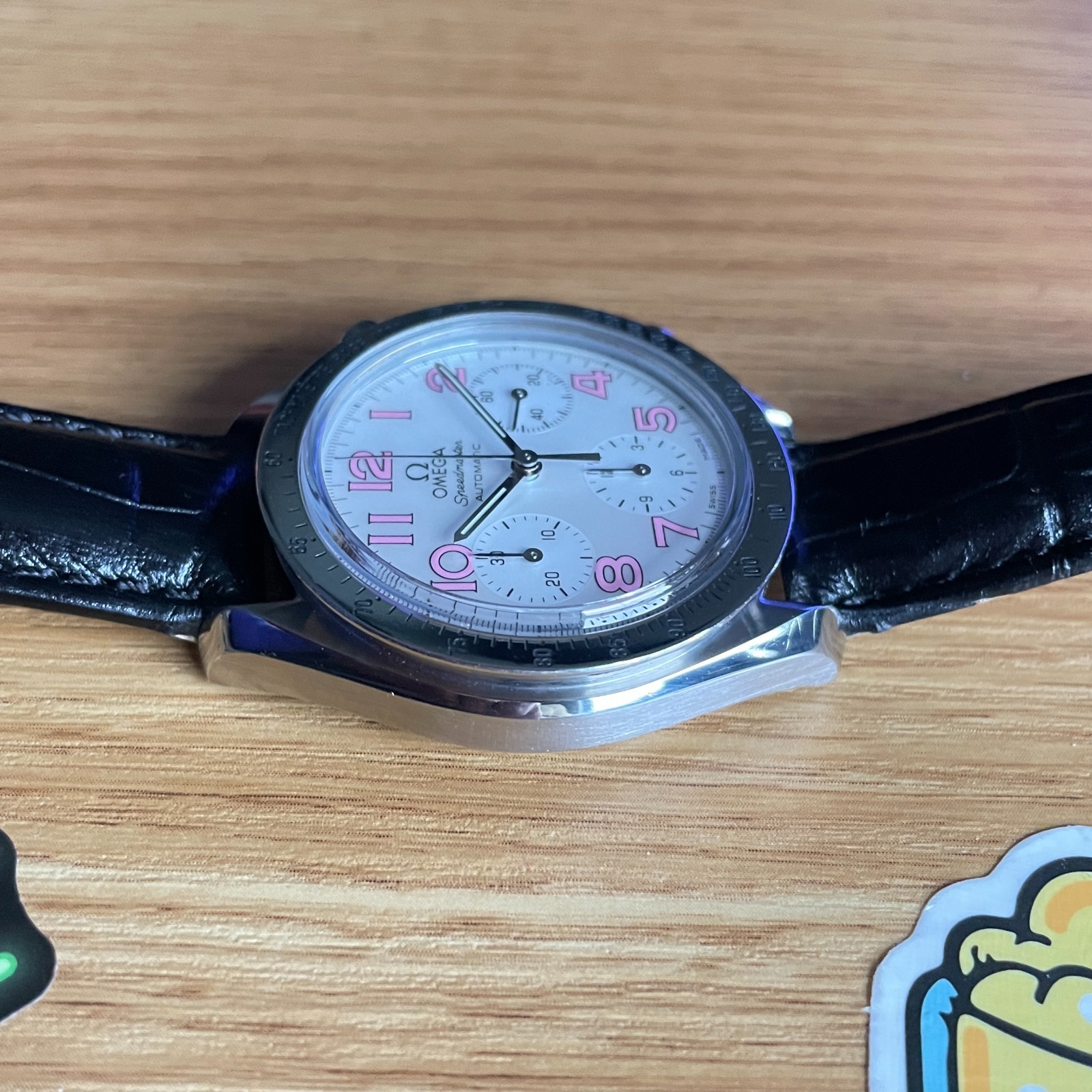 Omega Speedmaster Reduced 39mm Pink MOP Dial