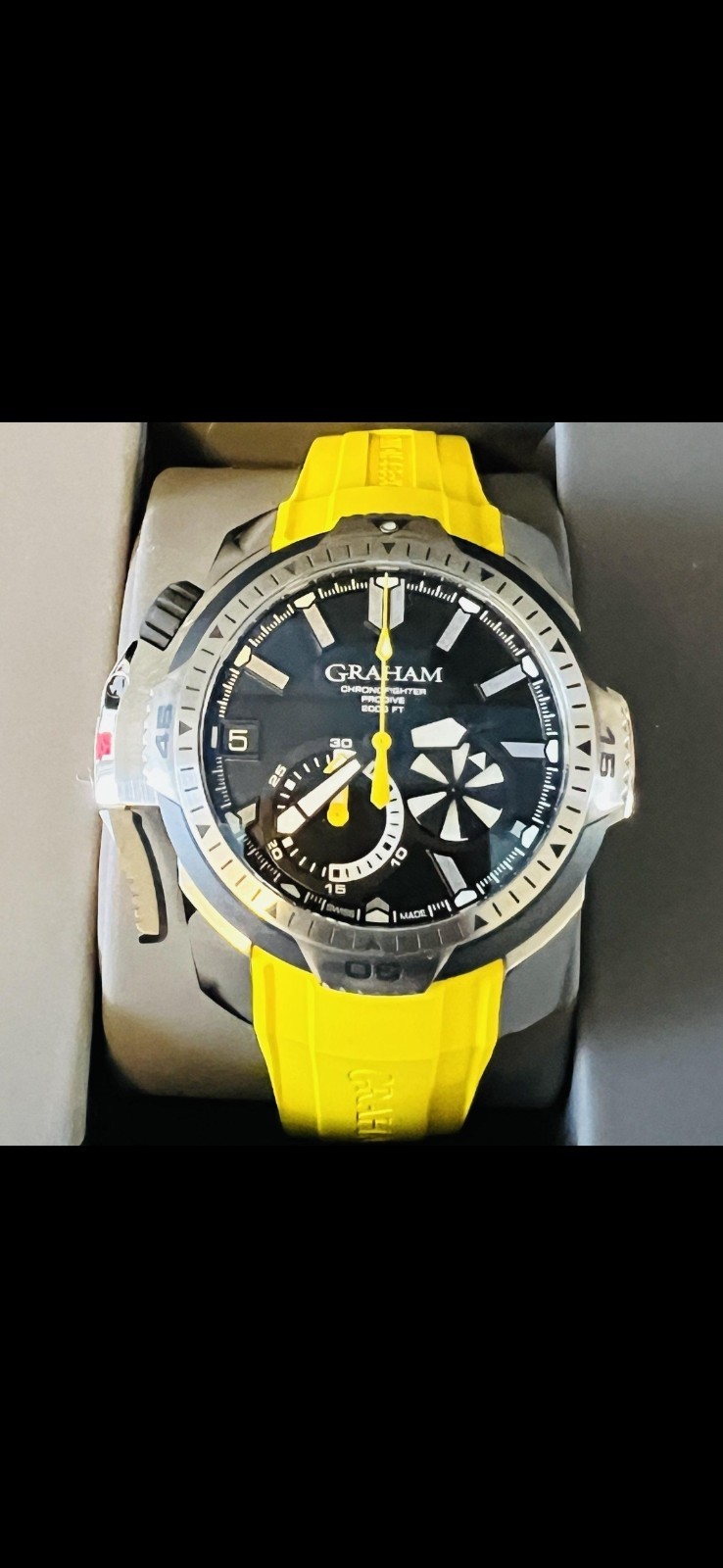 GORGEOUS LIMITED EDITION Graham Chronofighter ProDive 2000 Oversize Chronograph