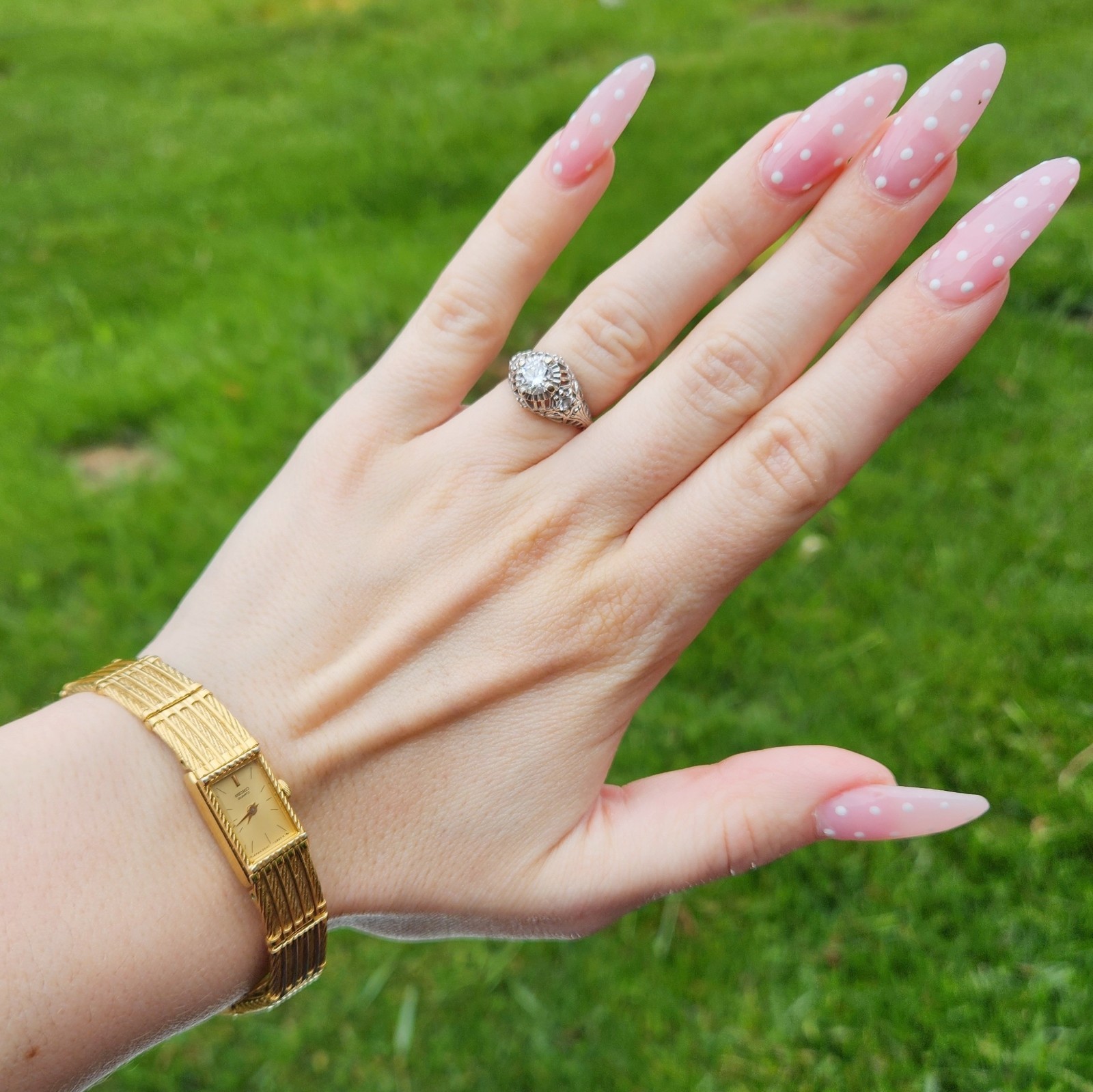 Vintage 90s Seiko Gold Tone Quartz Watch