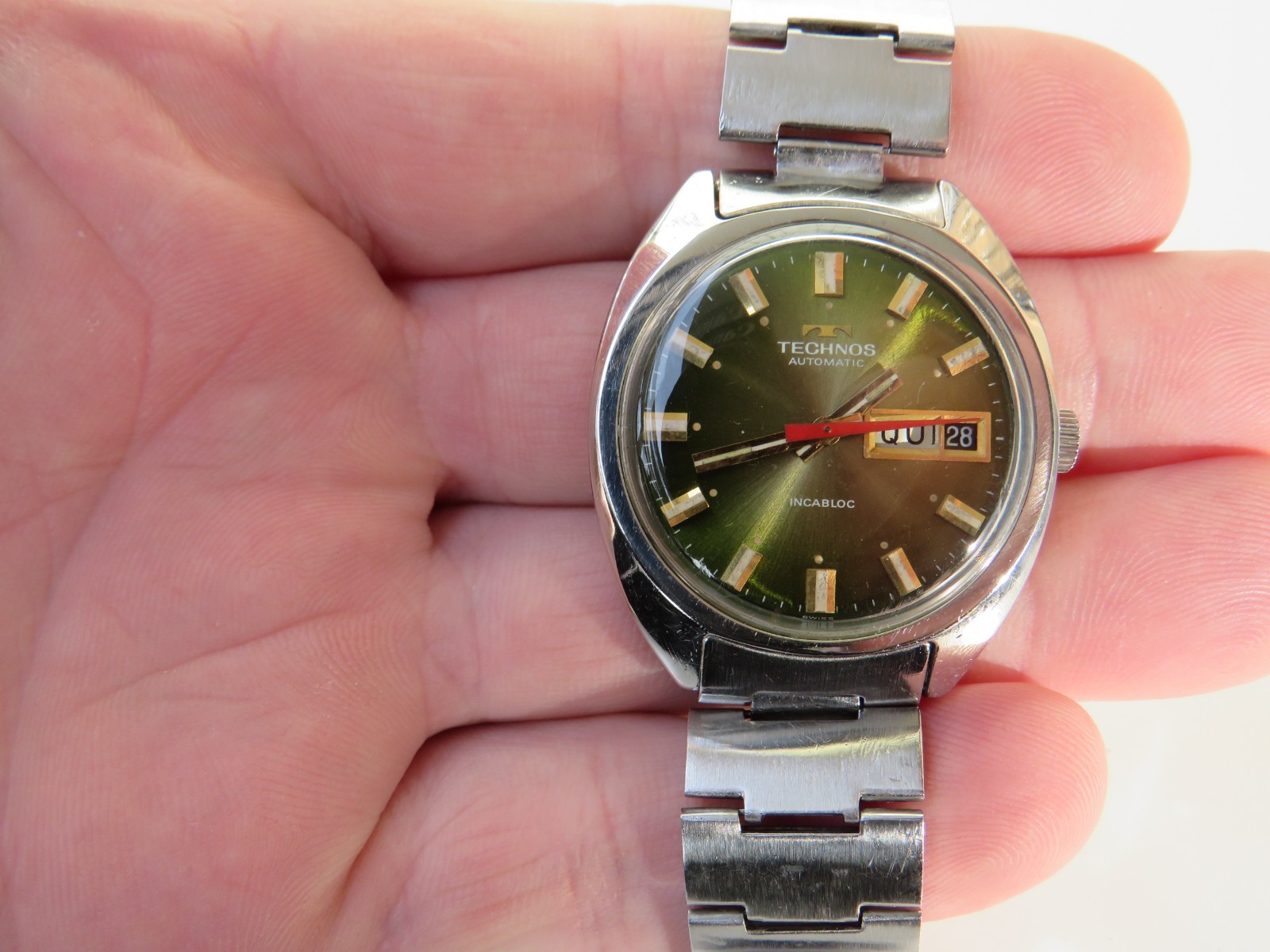 Vintage men’s automatic wristwatch TECHNOS ETA 2789 Green dial works