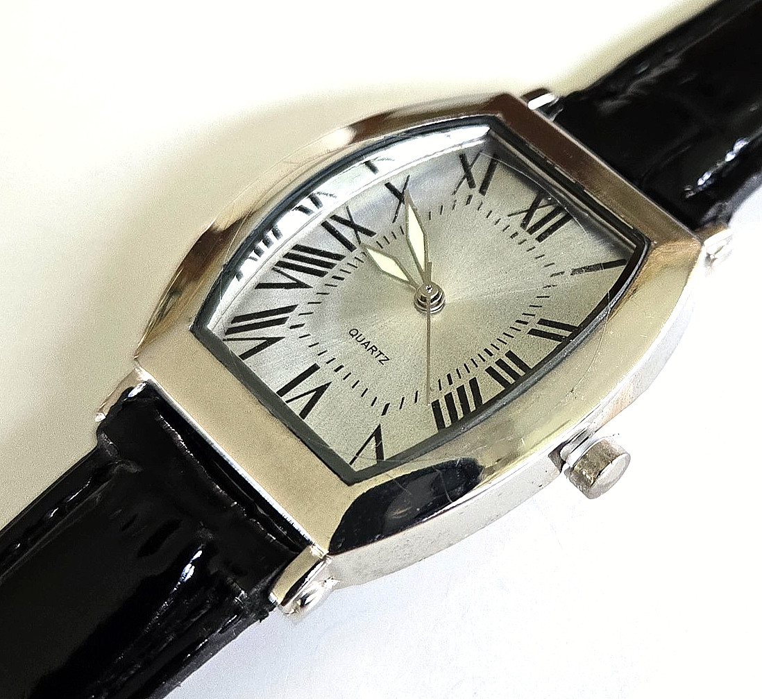 2000s SKC Silver Tone Tonneau Case Quartz Wrist Watch Black Leather New Battery