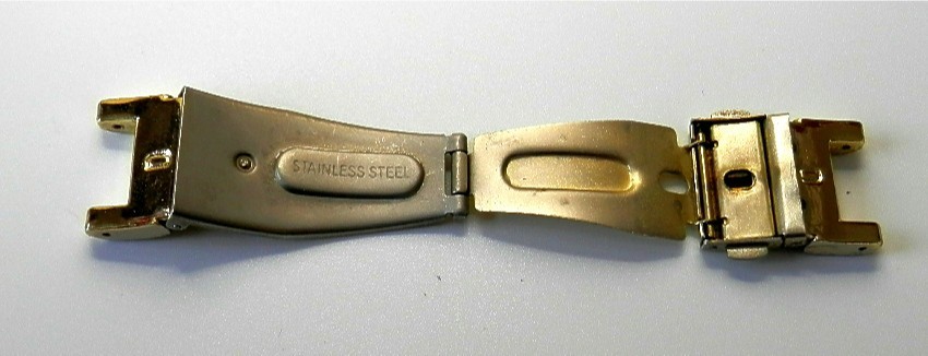 From A Michael Kors Spare Fold-Over Push-Button Deployment Lug 13.90mm