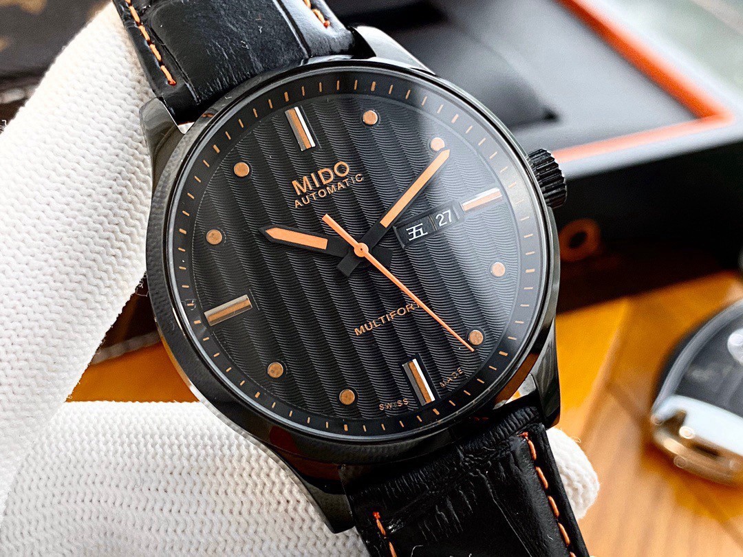 MIDO Multifort Chronometer Caliber 80 Automatic Watch 40mm Leather Strap