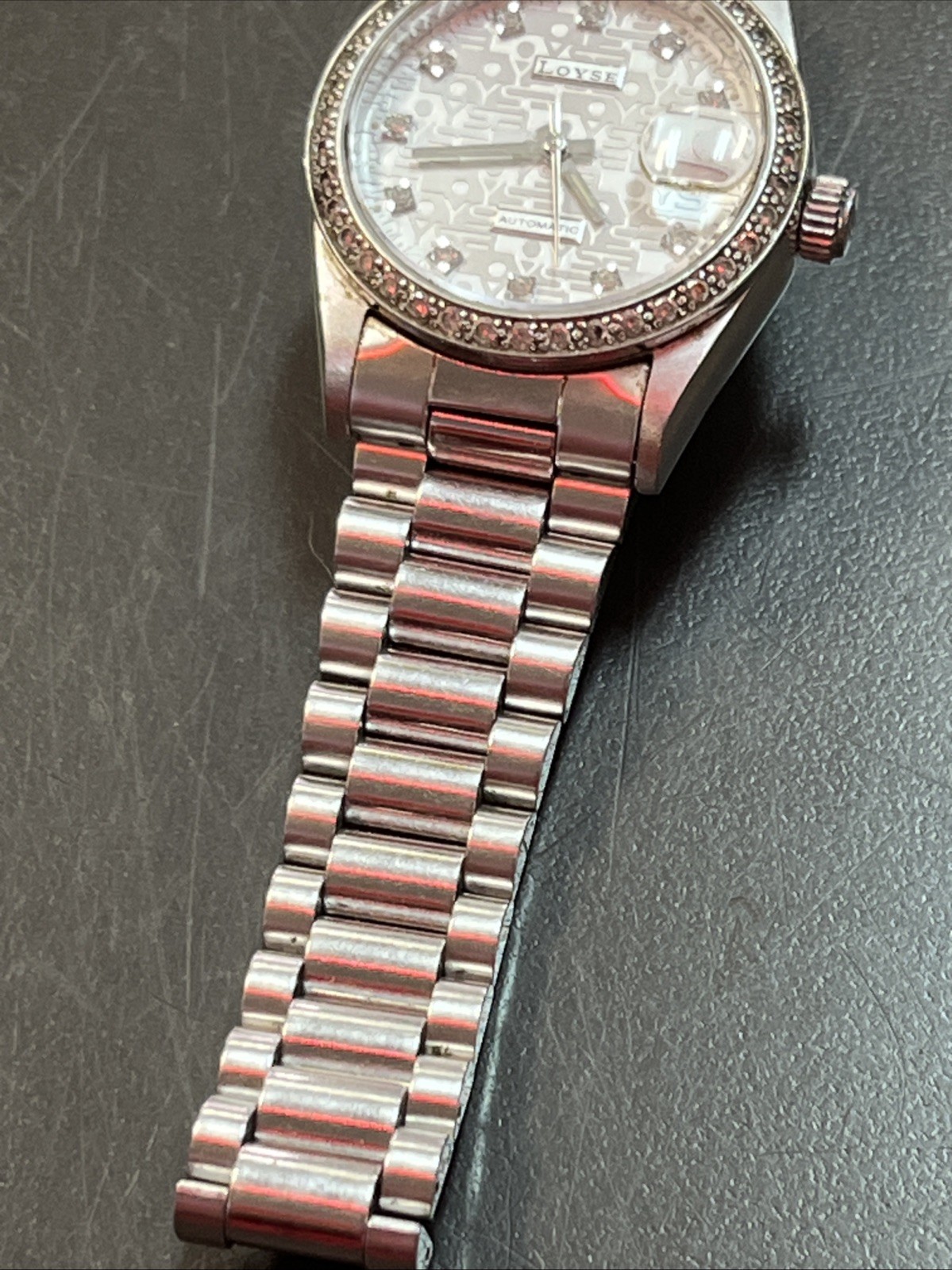 Loyse Chronometer 25 Jewels Automatic Sapphire Swiss 2671 Date