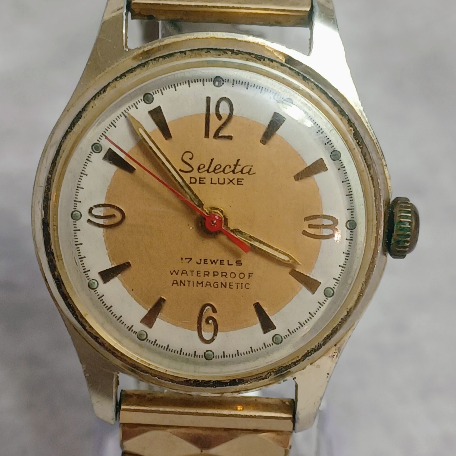 VTG Selecta De Luxe 17 Jewels Automatic Watch runs waterproof anti-magnetic