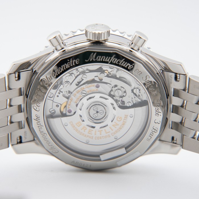 BREITLING Navitimer B01 Chronograph 43 AB0121211C1A1 Box/Paper
