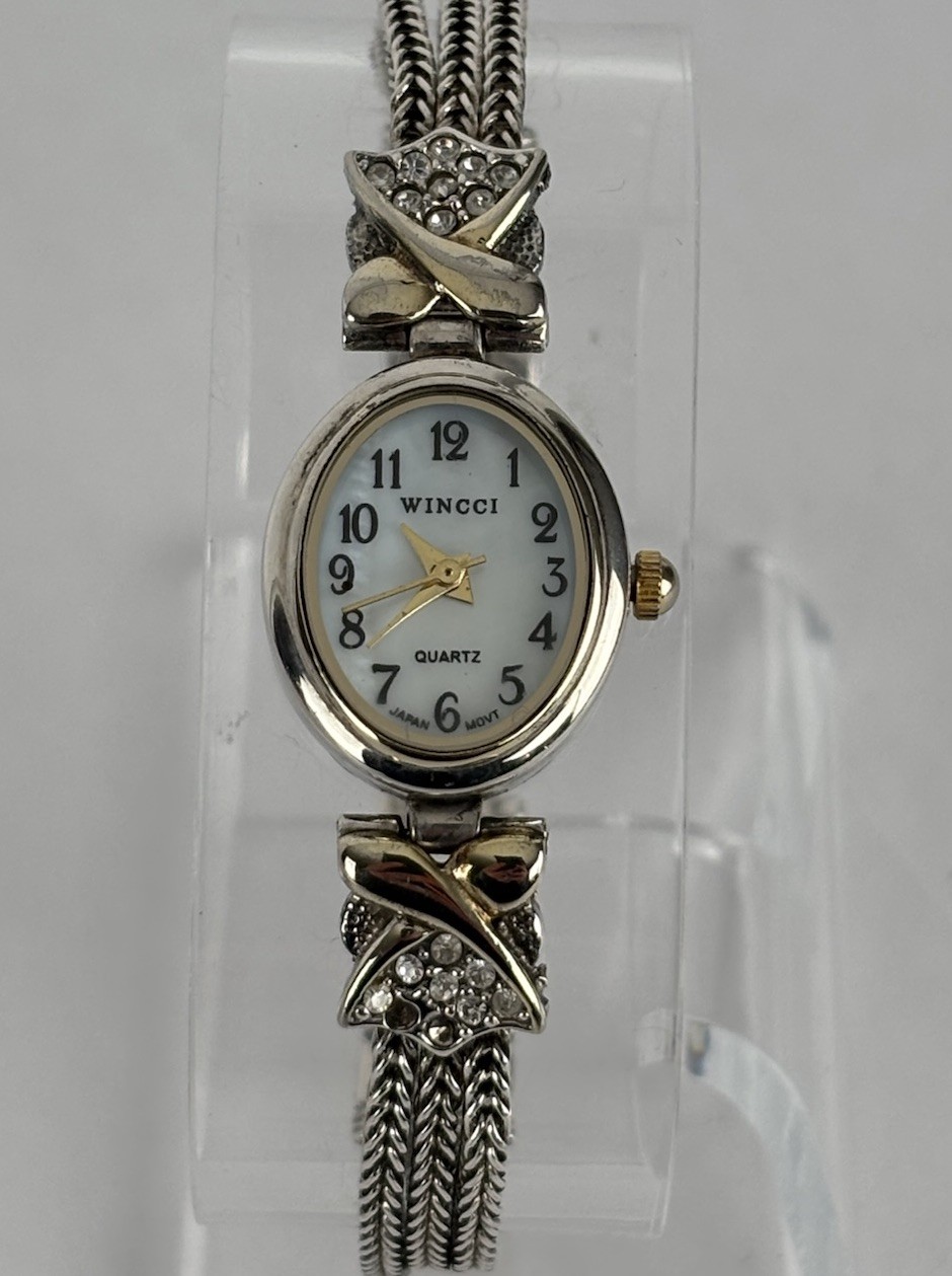 Wincci 18mm Sterling Silver Plated Quartz Watch w/Bracelet & New Battery