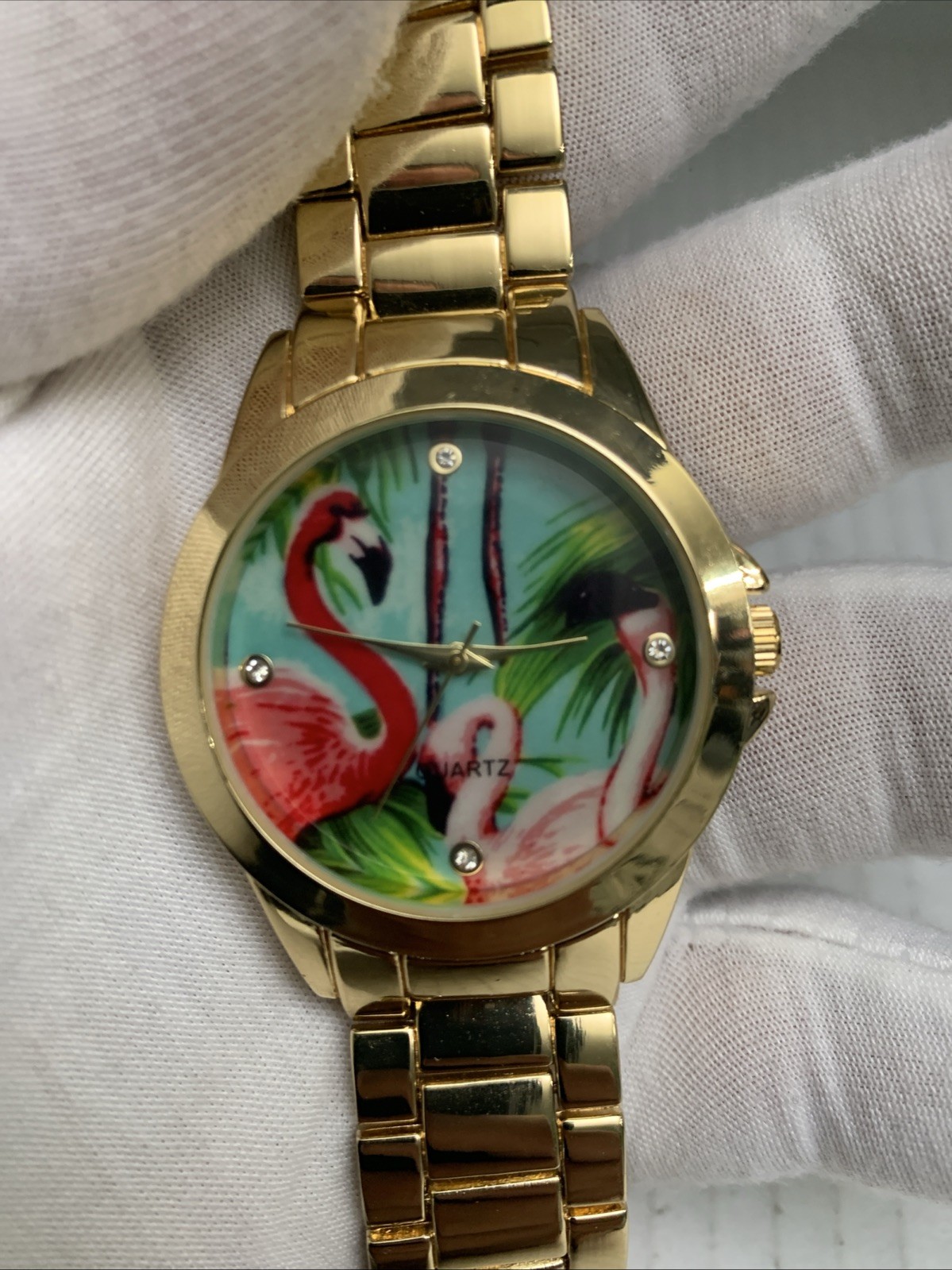 JC Penny Vintage Ladies Beautiful Fashion Gold Tone Tropical Face Quartz Watch