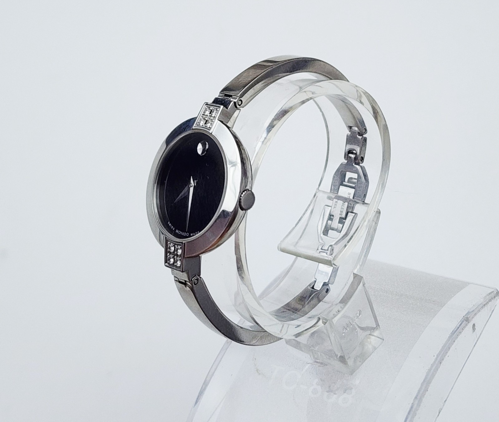 Women’s SWISS Watch MOVADO “Bela” 84.A1.1830S. Marked Diamonds Case. Small Wrist