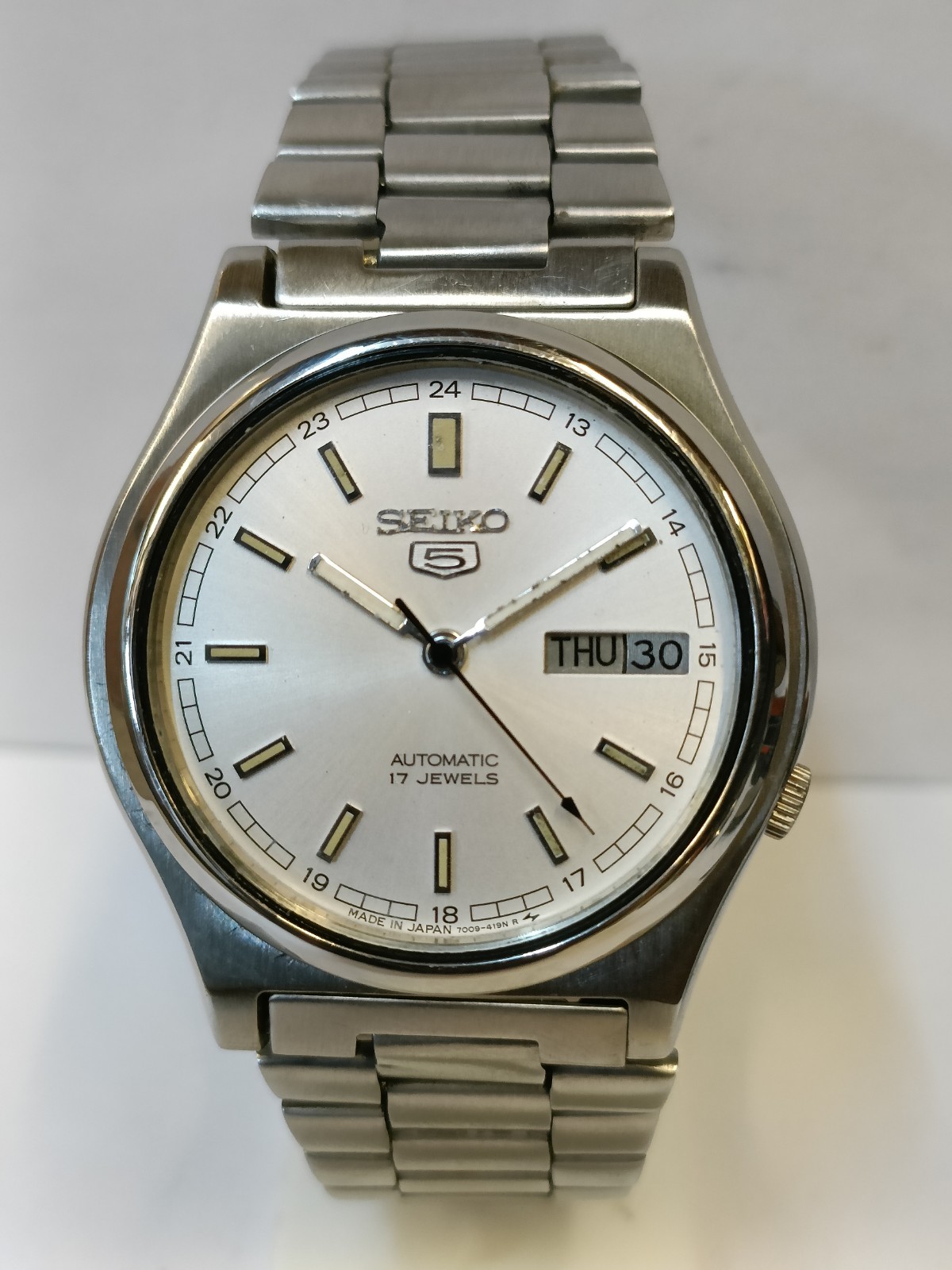 VINTAGE SEIKO 5 17J AUTOMATIC SILVER DIAL 7009-3171 JAPAN MEN WORKING CONDITION