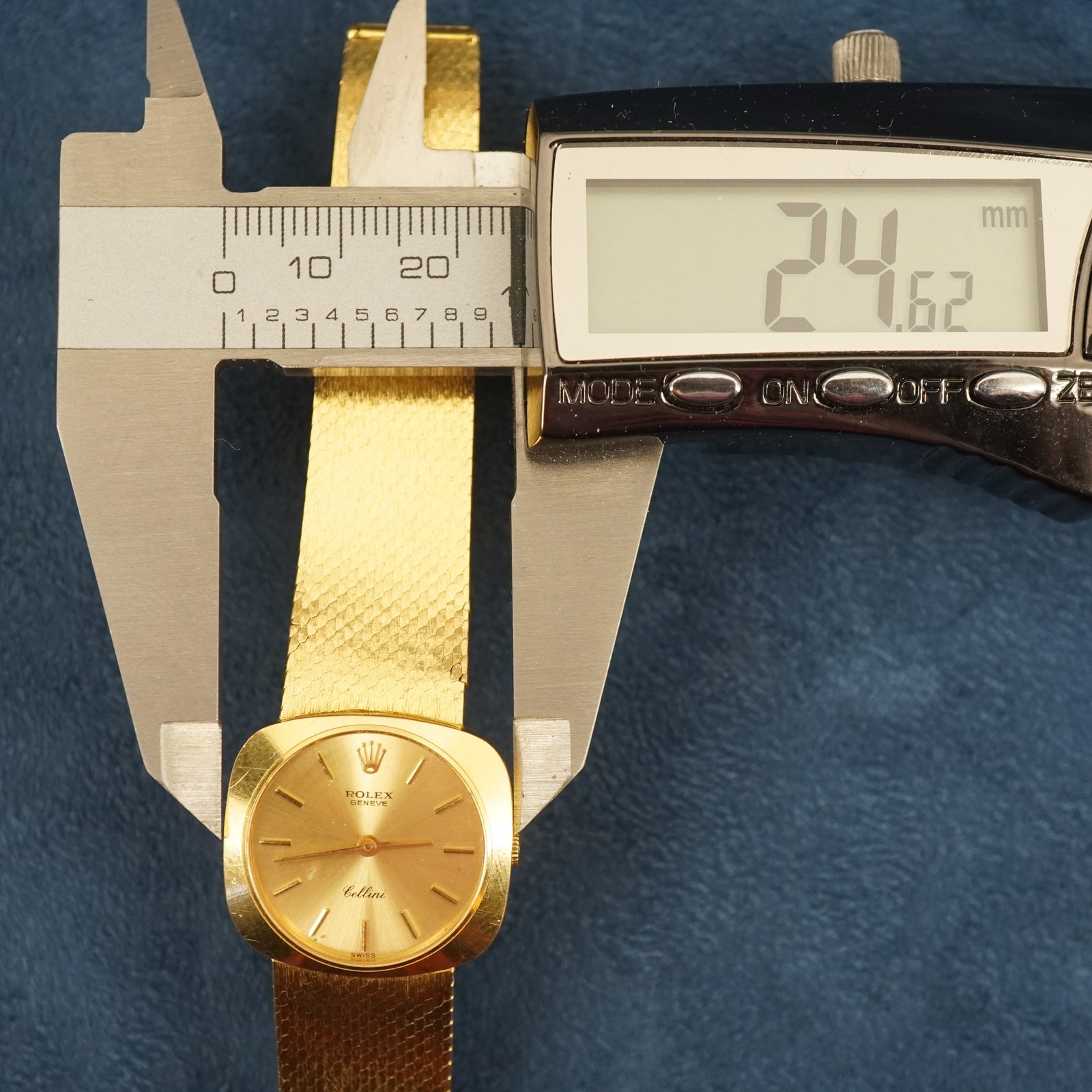 Rolex Cellini 18k Yellow Gold Ref.3762 J Manual Wind Cal.1600 Vintage 1969